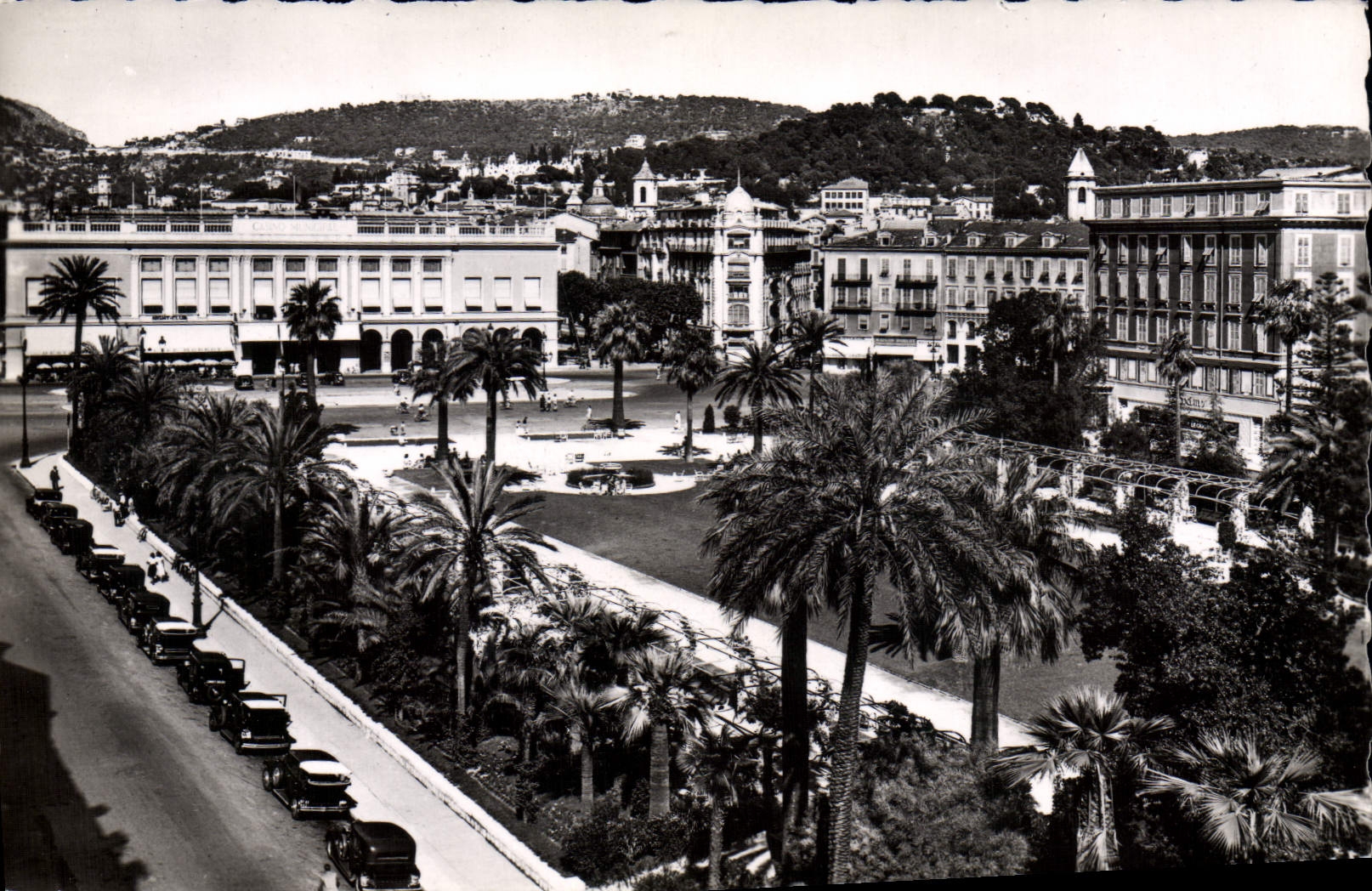 CPM Nice Le casino et les jardins Albert 1er