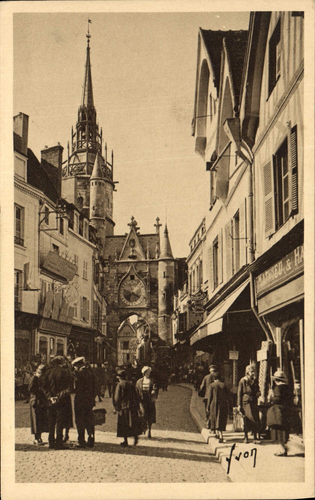 CPA Auxerre Tour de L'Horloge
