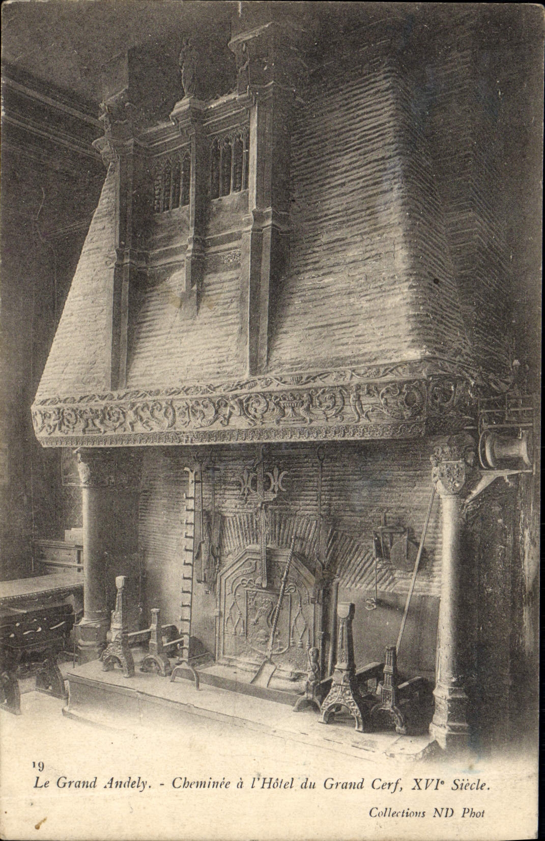 VINTAGE POSTCARD Large Andely Chimney with the hotel of the Hart