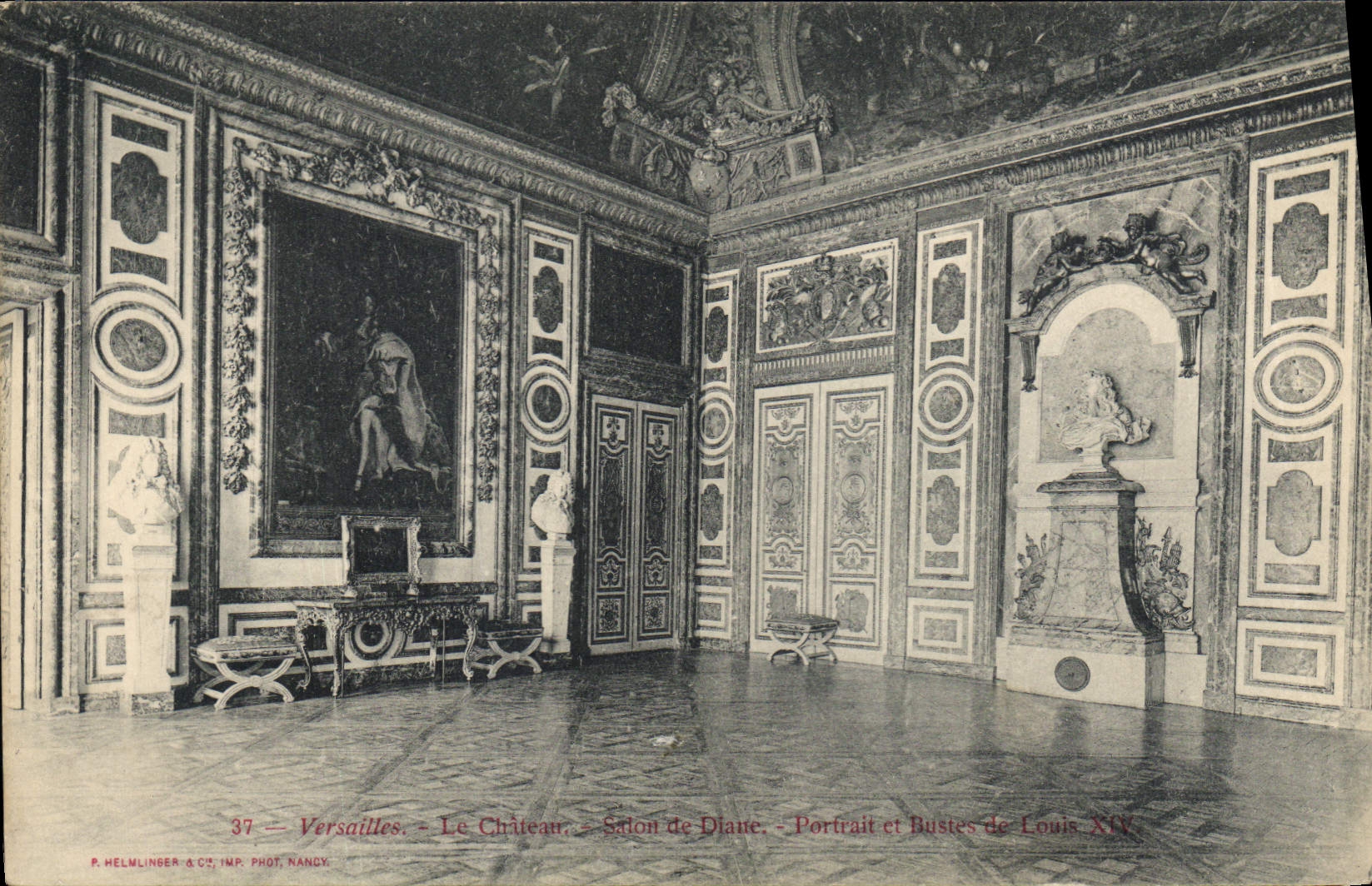 CPA Versailles Le Chateau Salon de Diane Portrait et bustes de Louis XIV