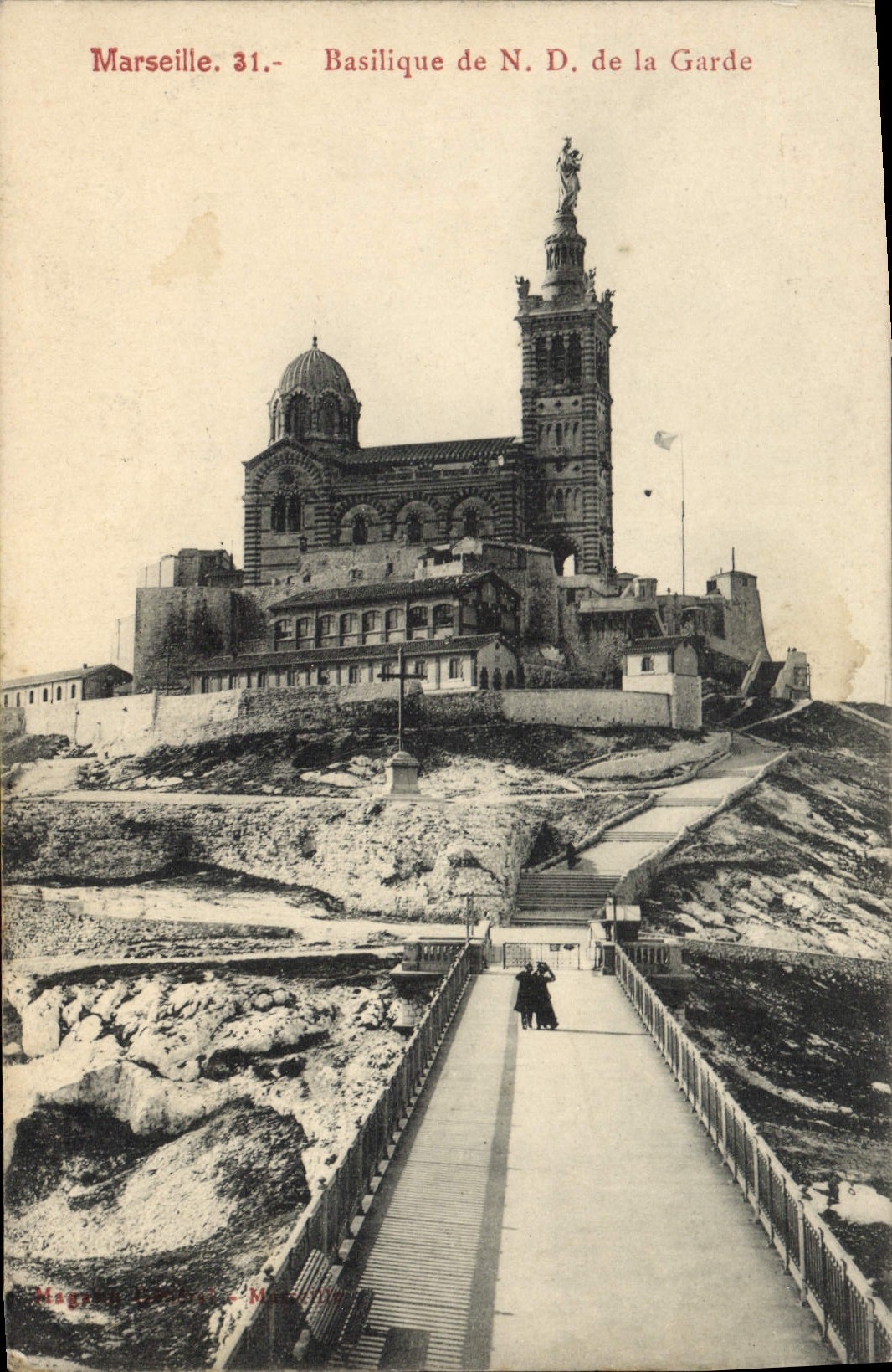 CPA Marseille Basilique de Notre Dame de la Garde