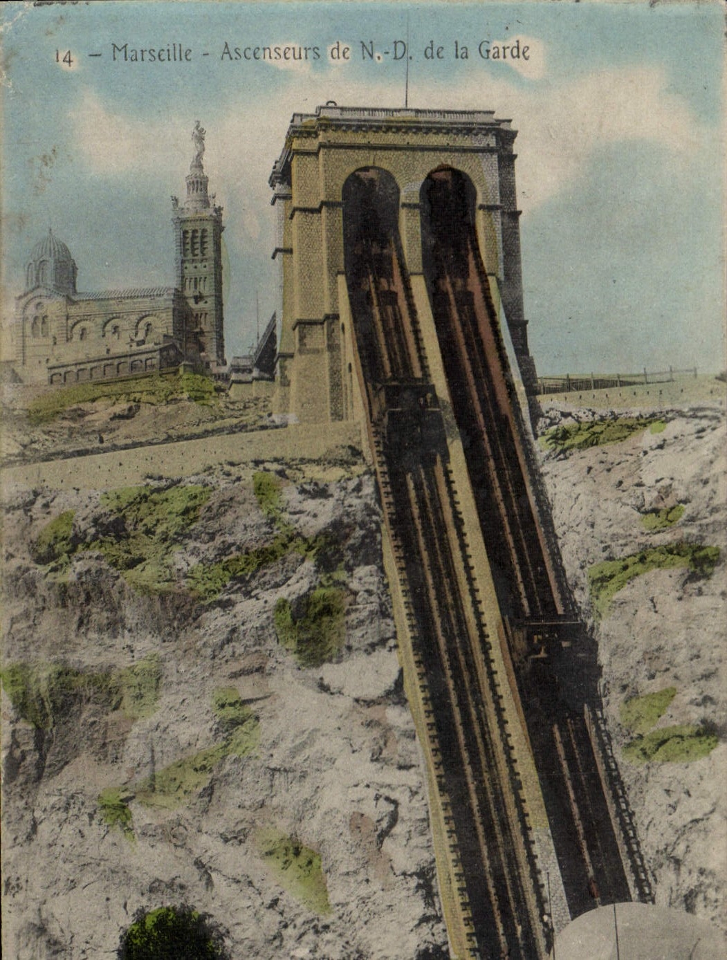 CPA Marseille Asccnseurs de Notre Dame de la Garde