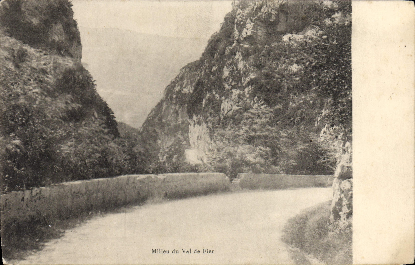 VINTAGE POSTCARD Medium of Valley of Trusting