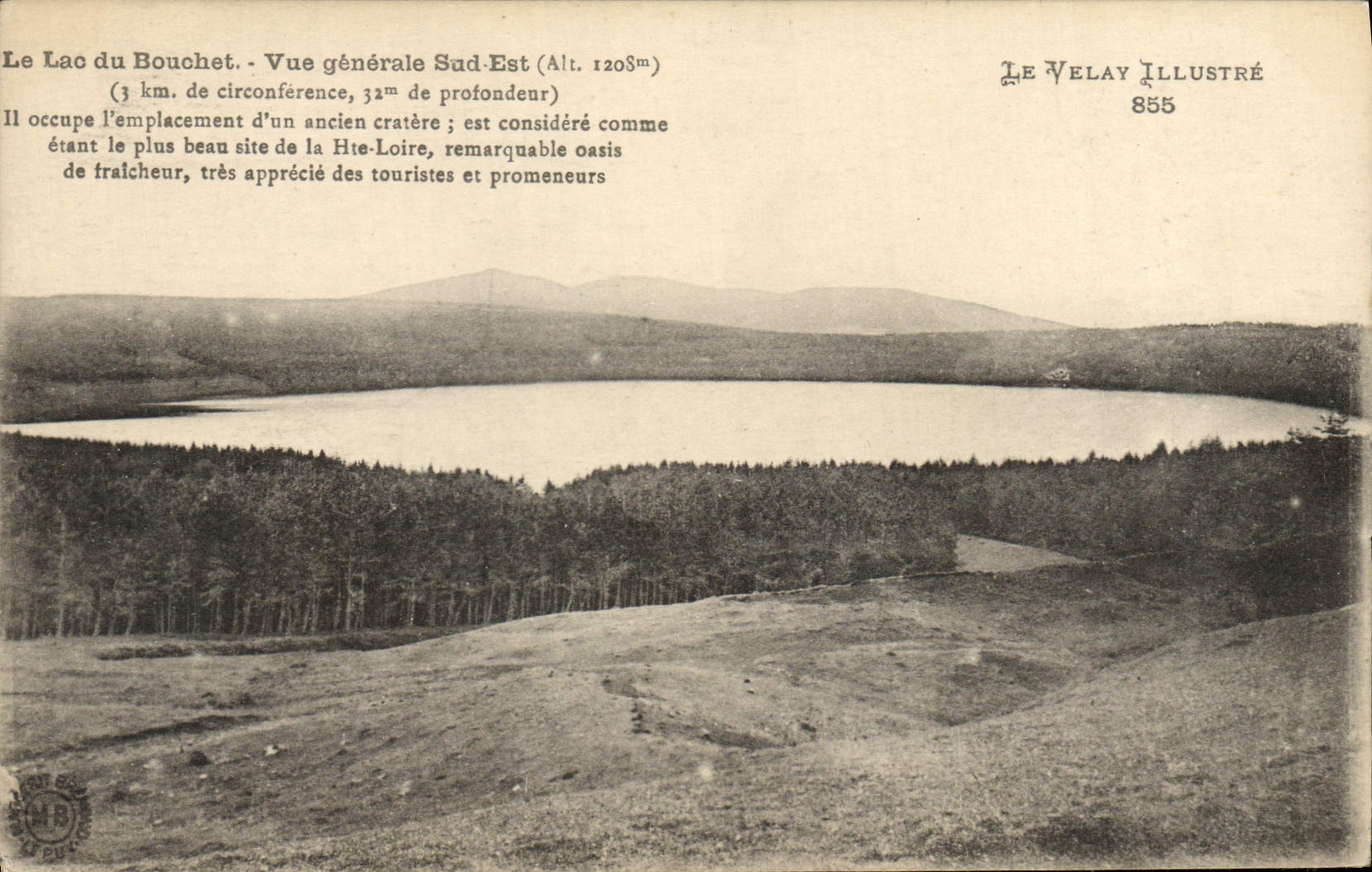 VINTAGE POSTCARD the lake of Bouchet View Of the south East