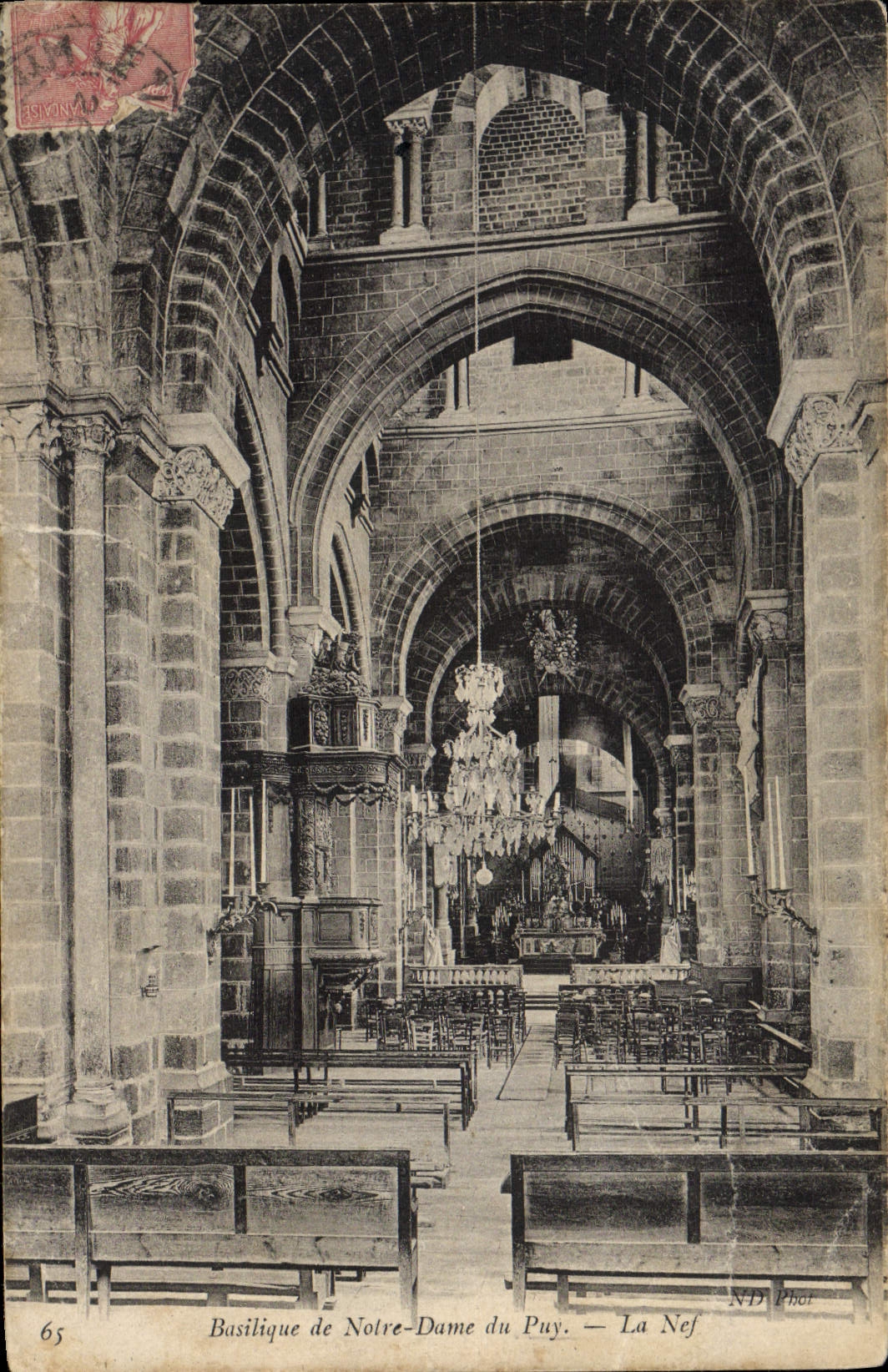 CPA Basilique de Notre Dame du Puy La nef