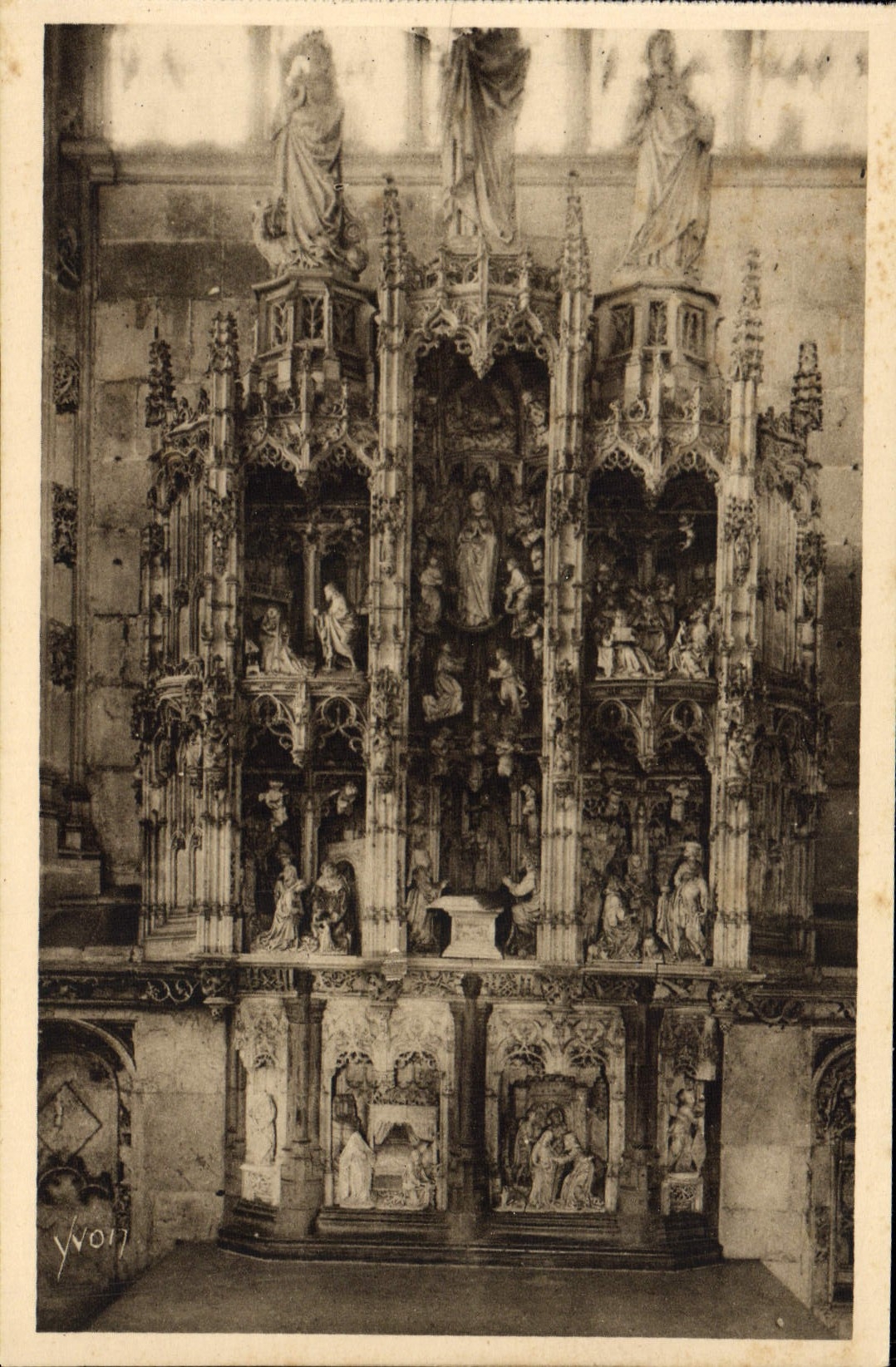 CPA Bourg Eglise de Brou Retable en marbre de la chapelle de la vierge