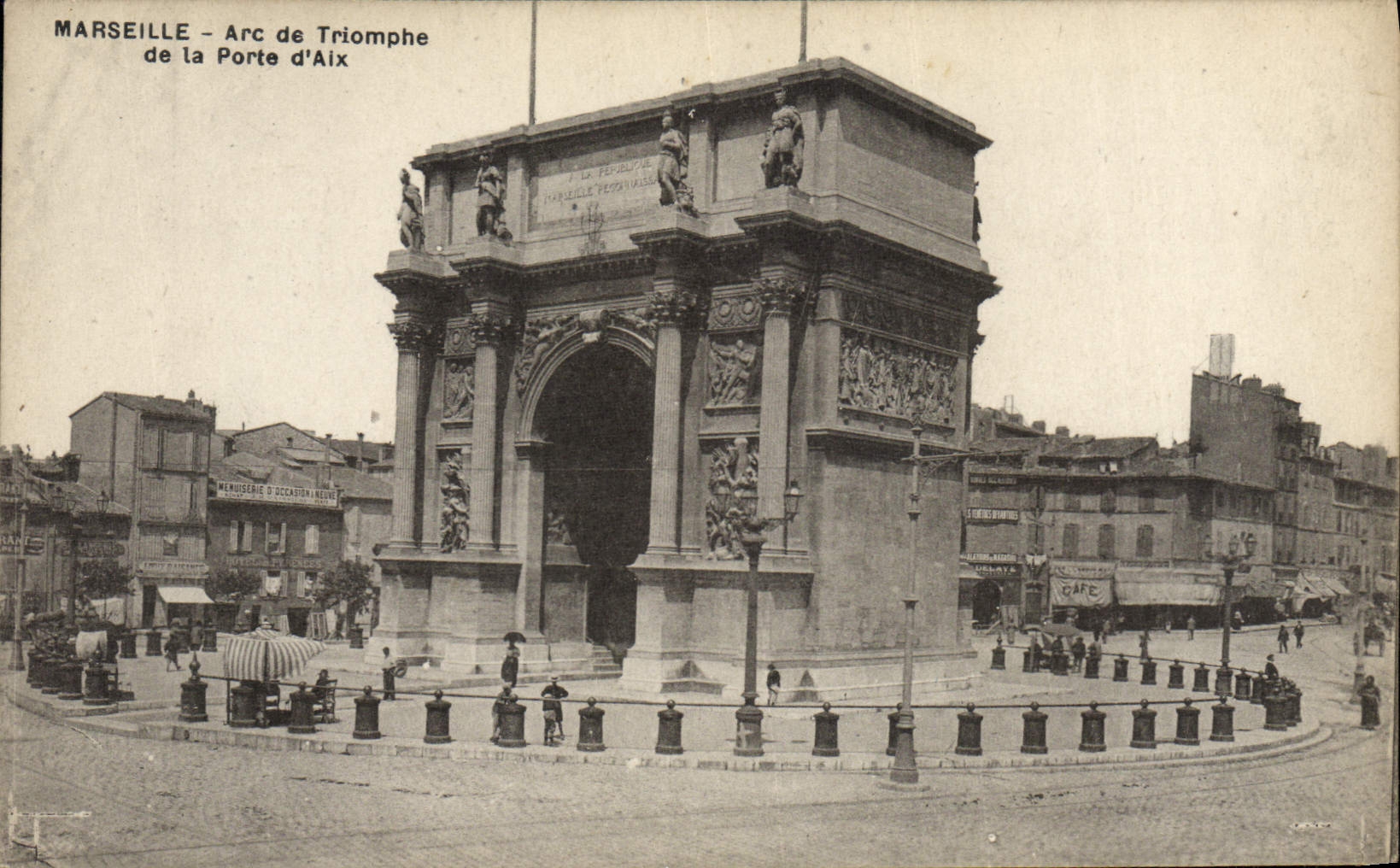 CPA Marseille Arc de Triomphe de la Porte d'Aix