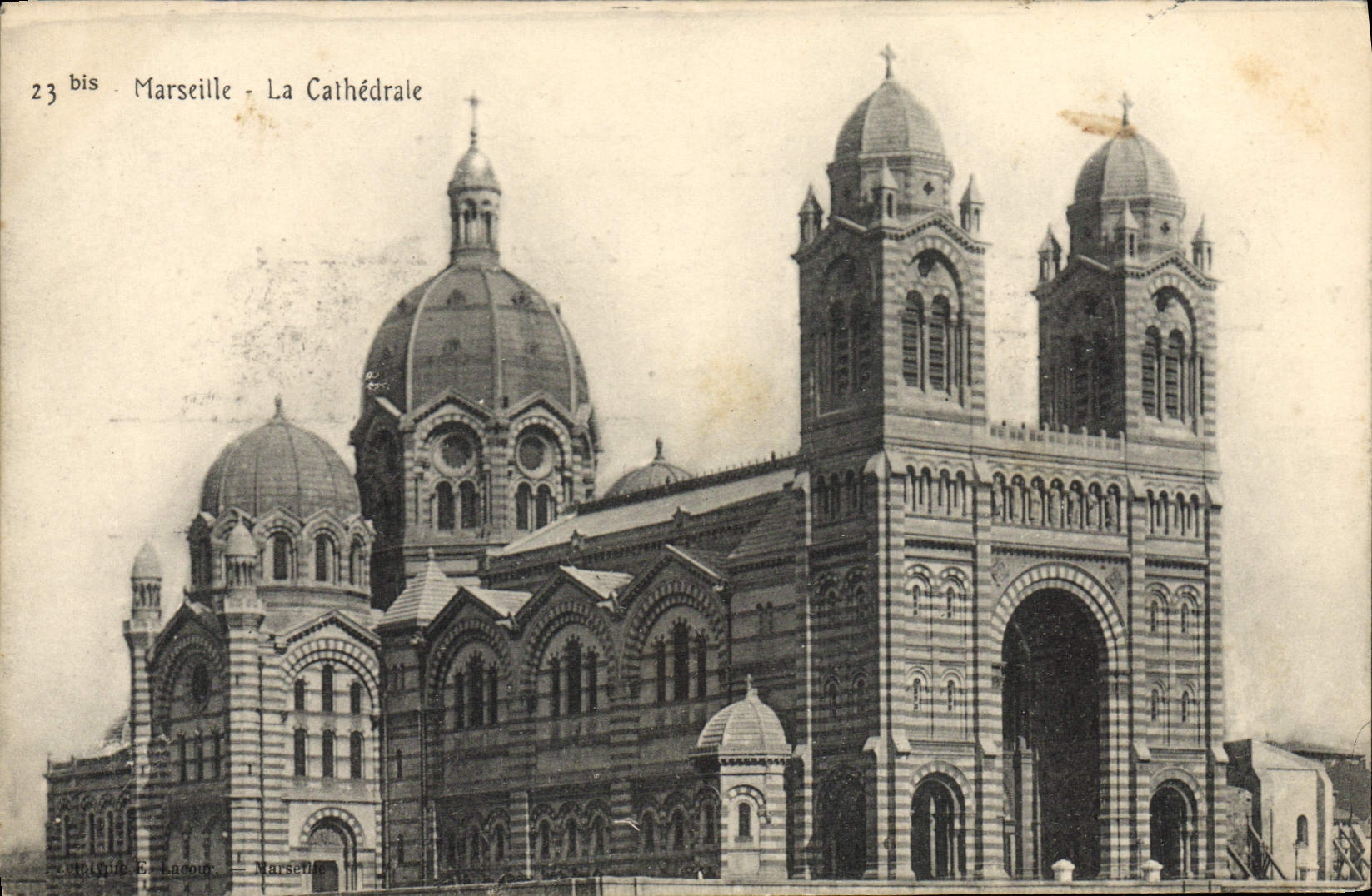 CPA Marseille La Cathedrale