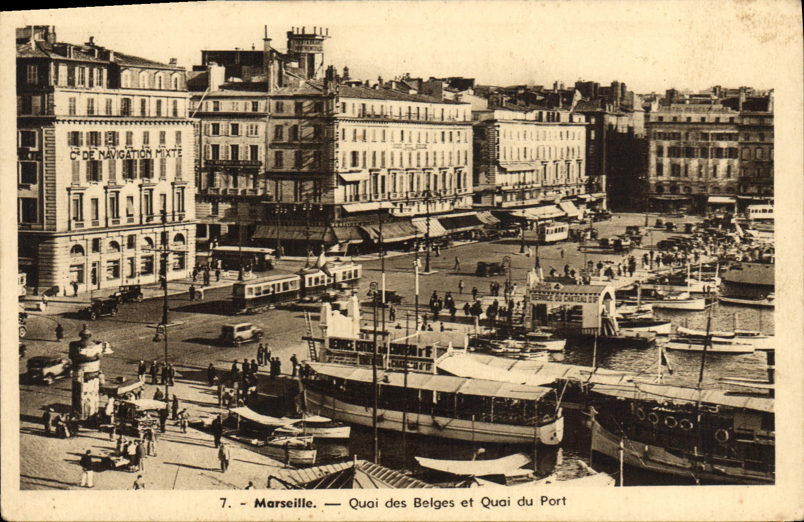 CPA Marseille Quai Des Belges Et Quai Du Port Bateaux Tramway