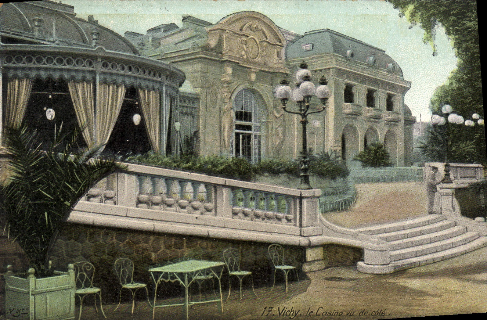 CPA Vichy Le Casino Vu De Cote