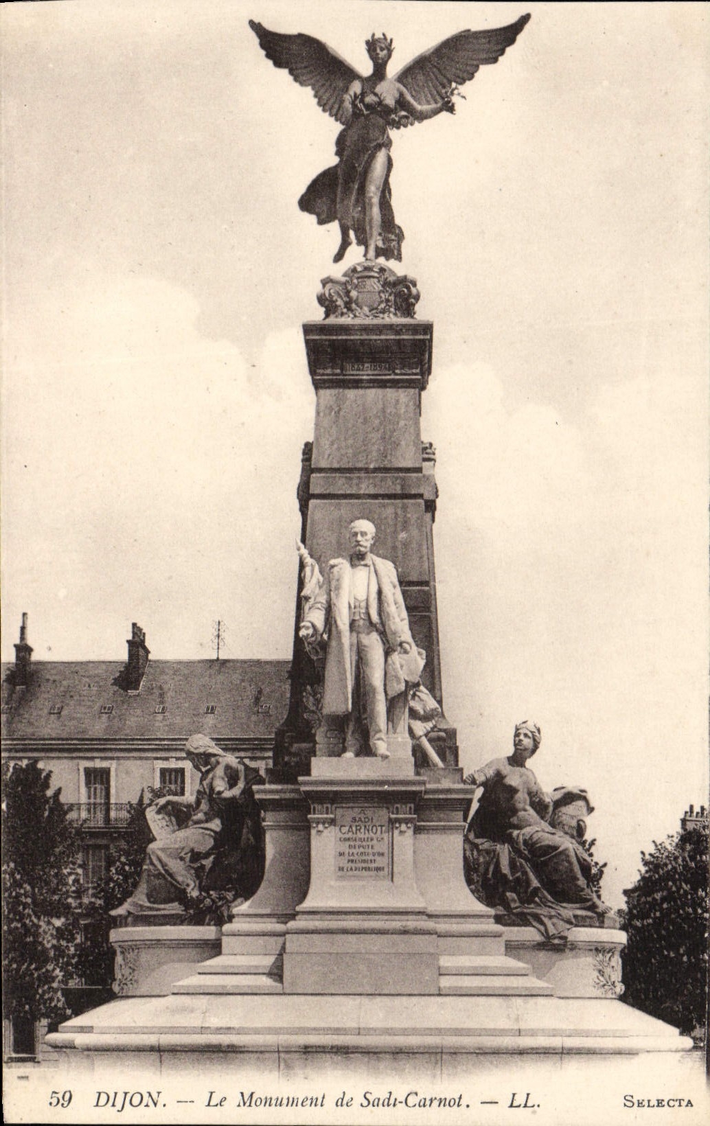 VINTAGE POSTCARD Dijon the Monument De Sadi Carnot