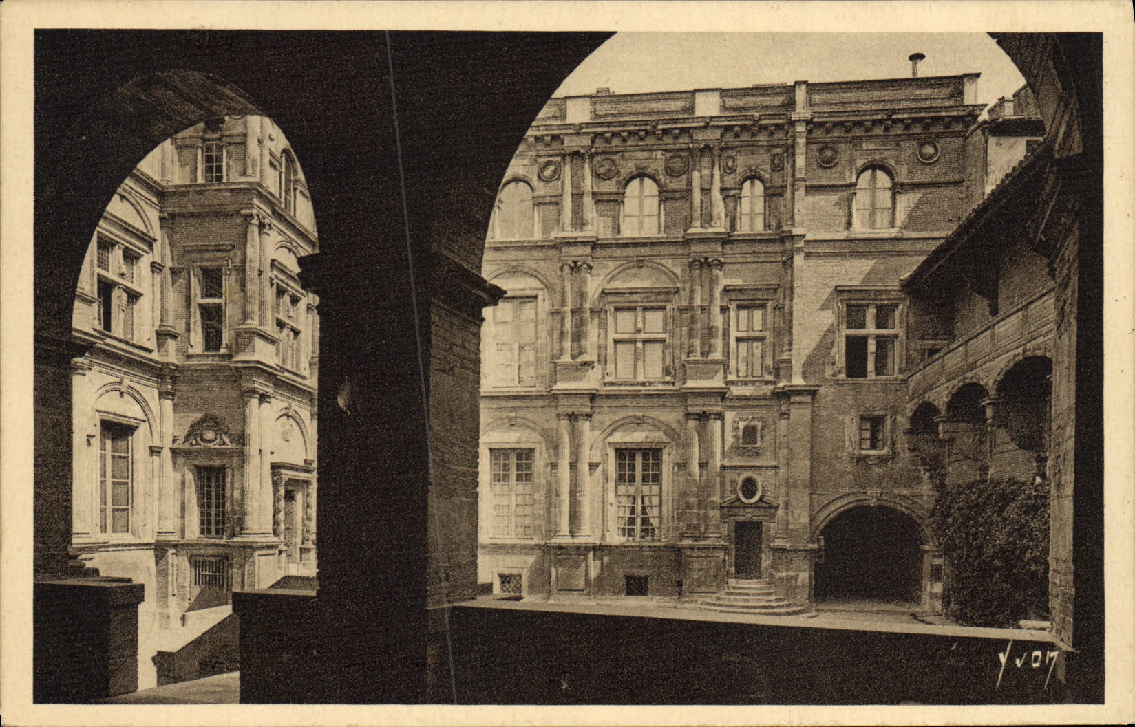 CPA Toulouse L'Hotel D'Assezat