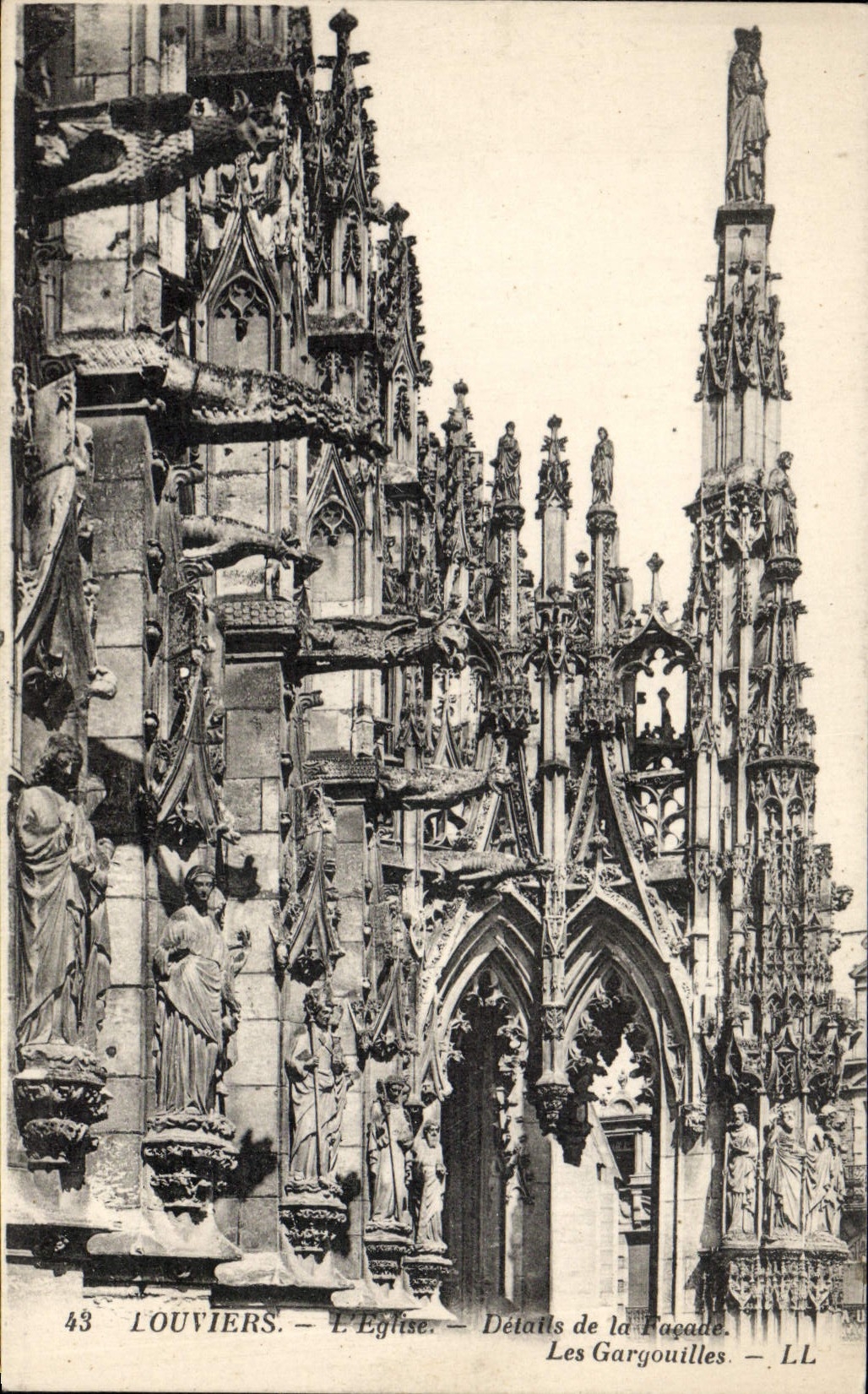 CPA Louviers L'Eglise Detalis De La Facade les gargouilles