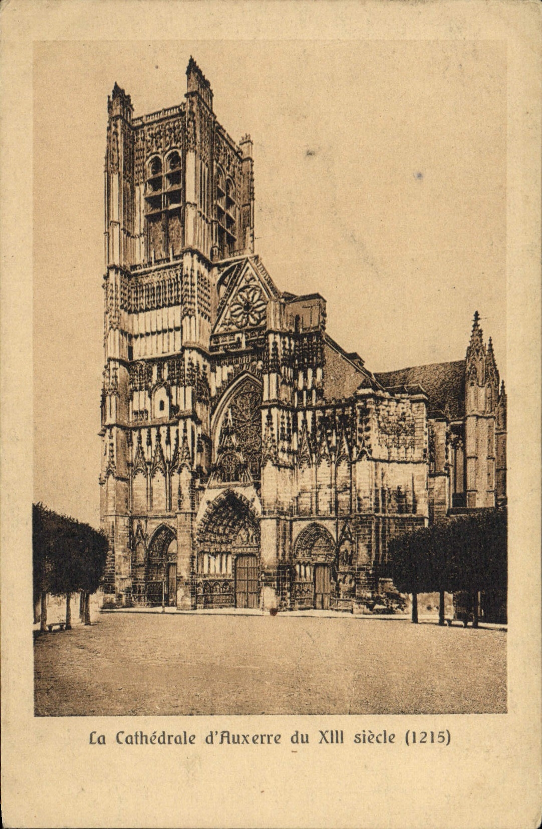 CPA Auxerre La Cathedrale