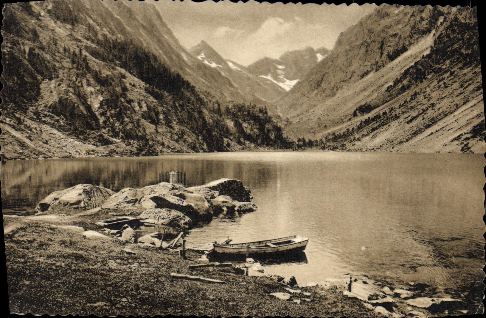 CPA Cauterets Le Lac De Gaube