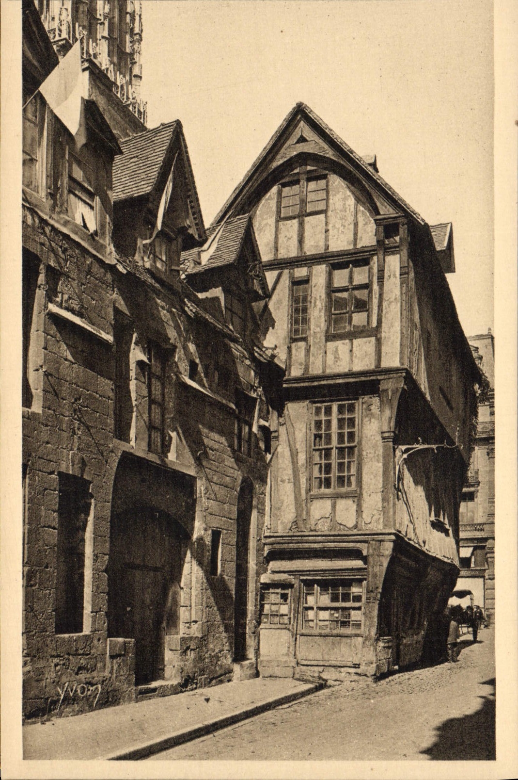 VINTAGE POSTCARD Rouen Vizilles Houses