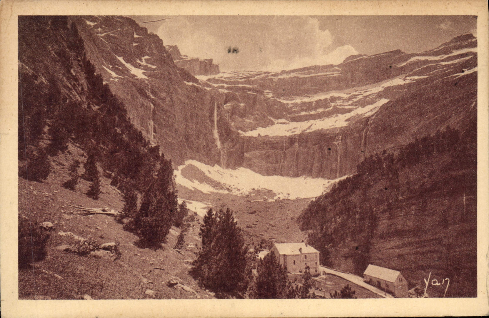 VINTAGE POSTCARD Gavarnie the Circus And the Hotel