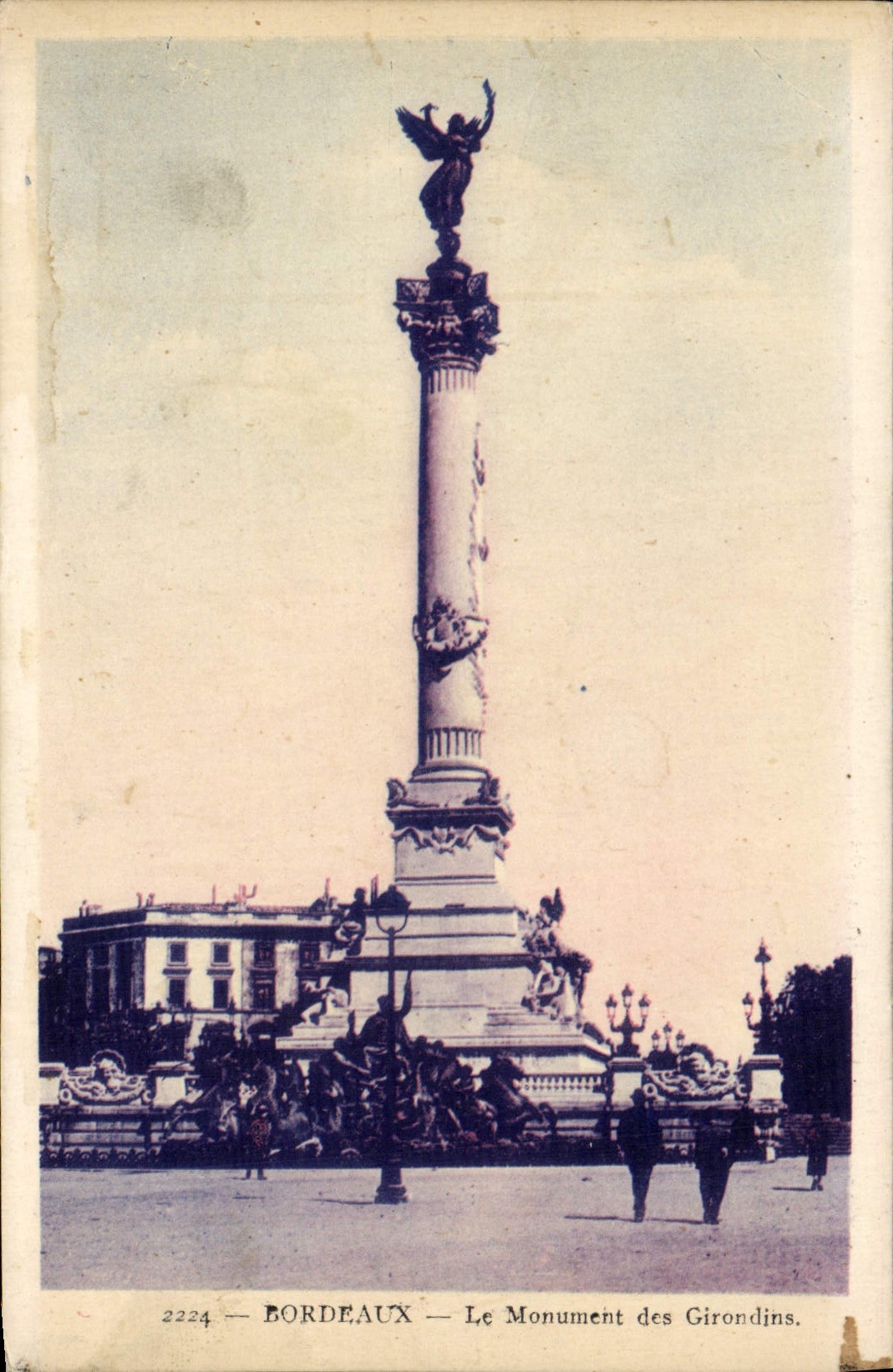 CPA Bordeaux Le Monument Des Girondins