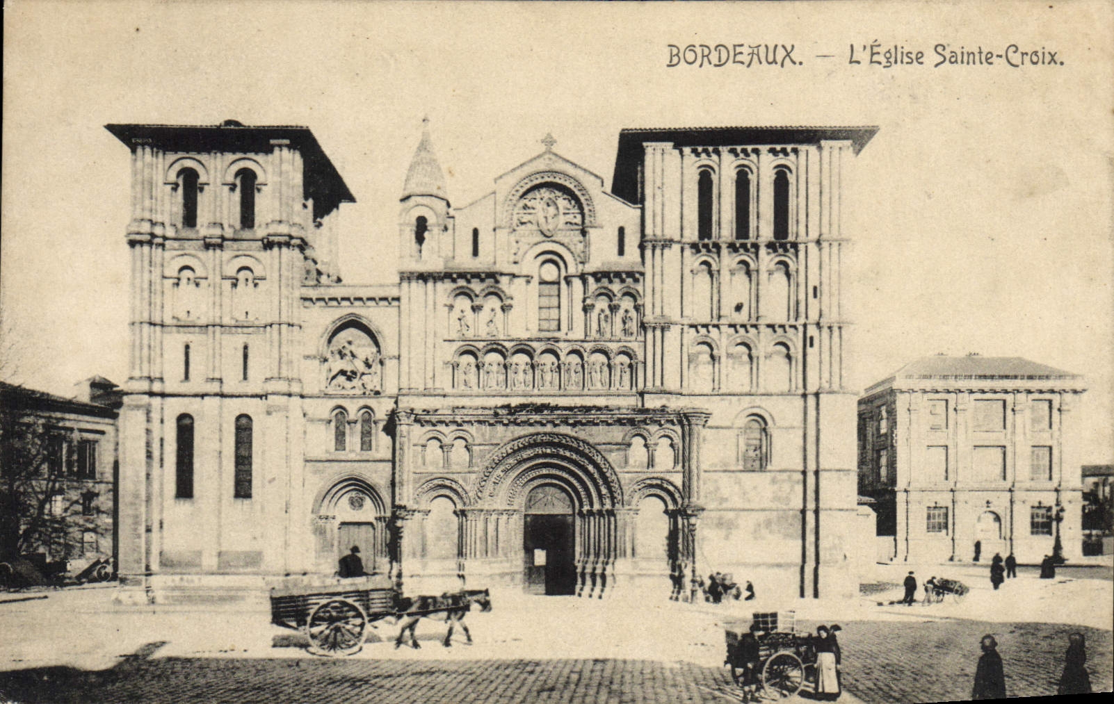 CPA Bourdeaux L'Eglise Sainte Croix
