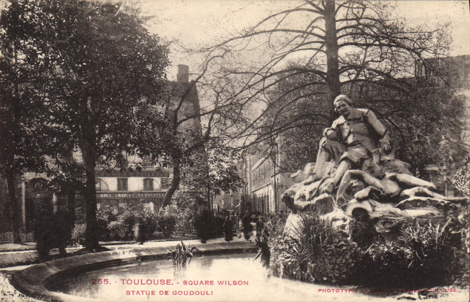 CPA Toulouse Square Wilson Statue de Goudouli
