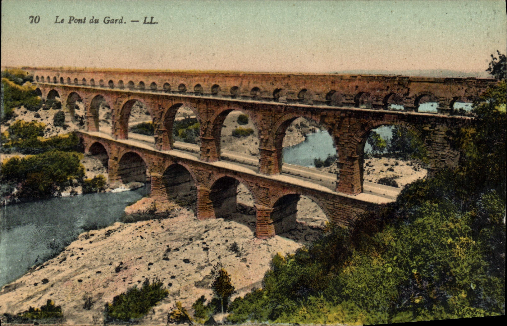 CPA Le Pont Du Gard