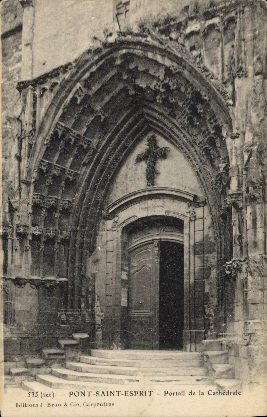 CPA Pont Saint Esprit Portail De La Cathedrale