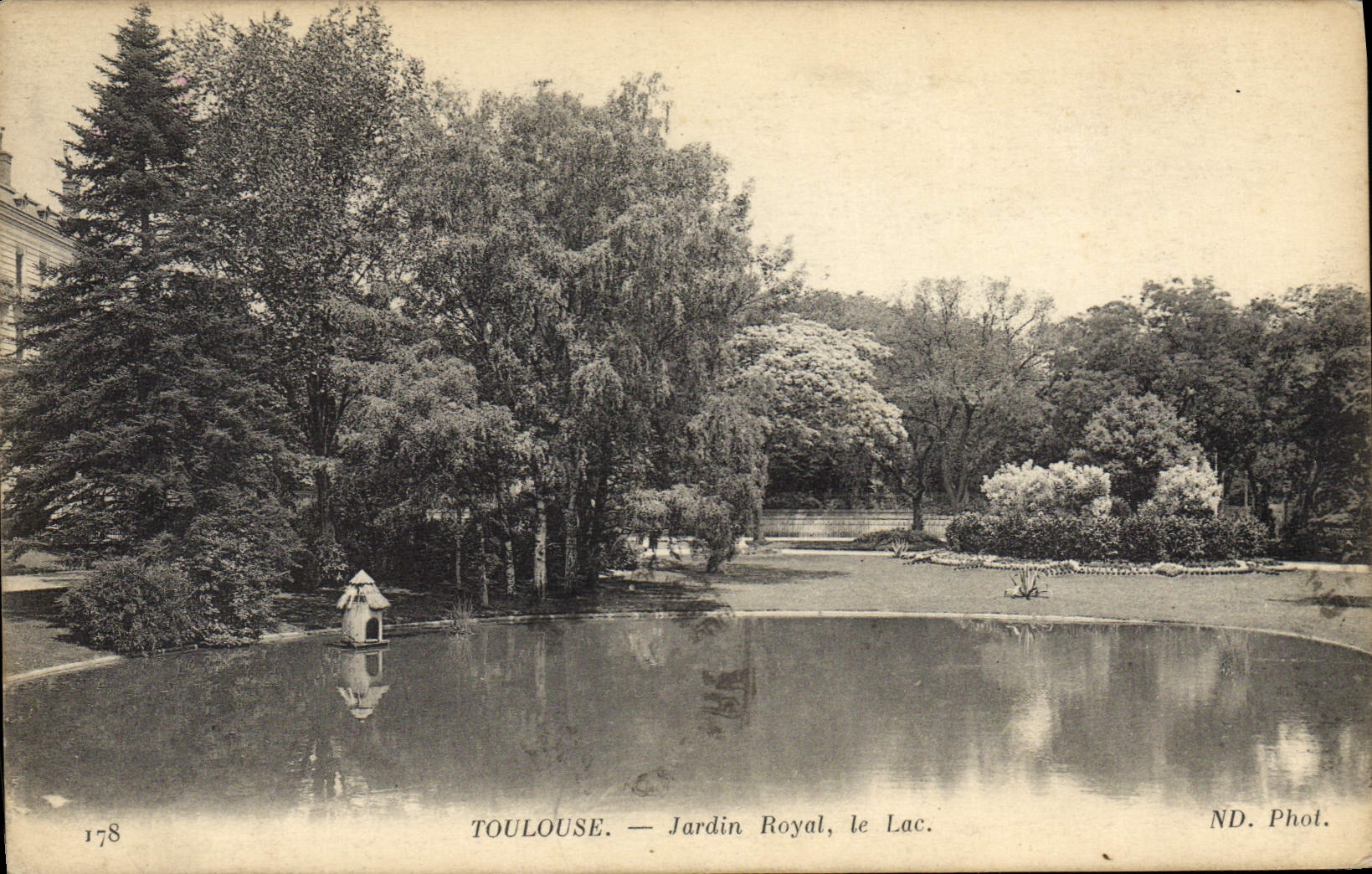 CPA Toulouse Jardin Royal Le Lac