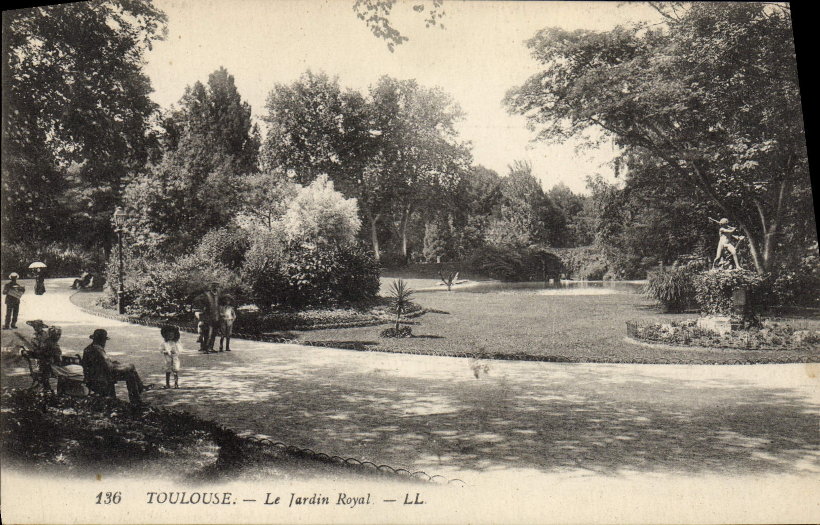 CPA Toulouse Le Jardin Royal
