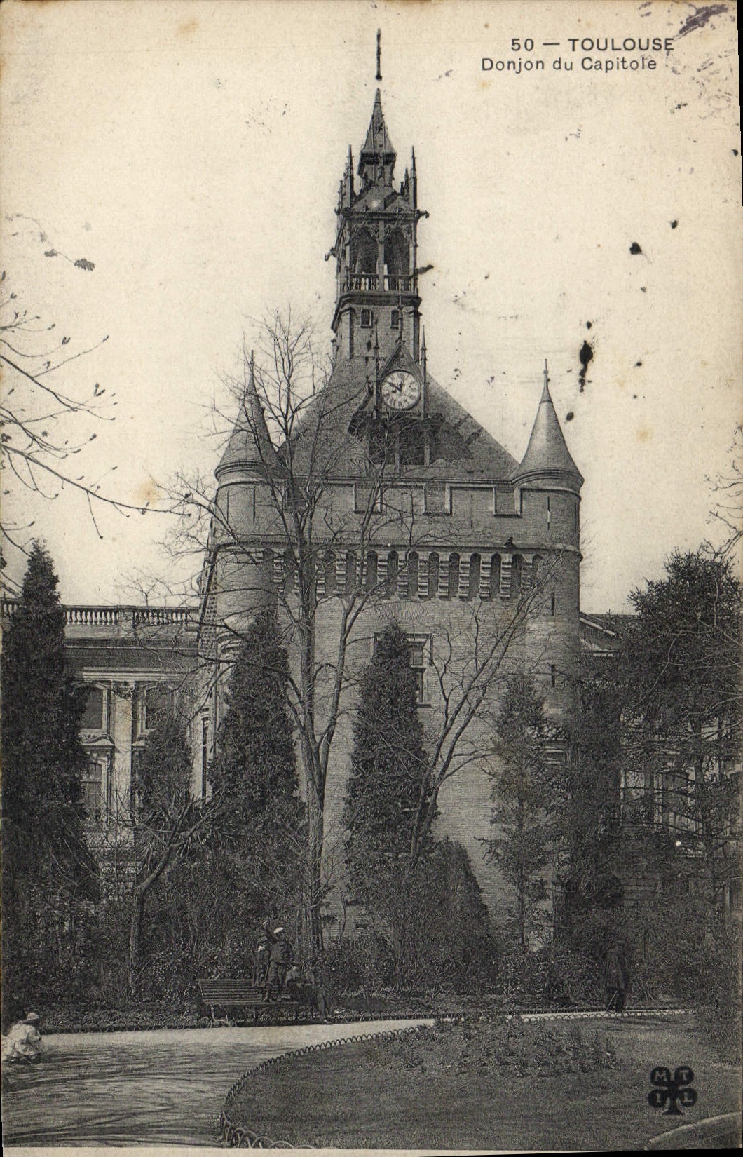 VINTAGE POSTCARD Toulouse Keep Of the Capital