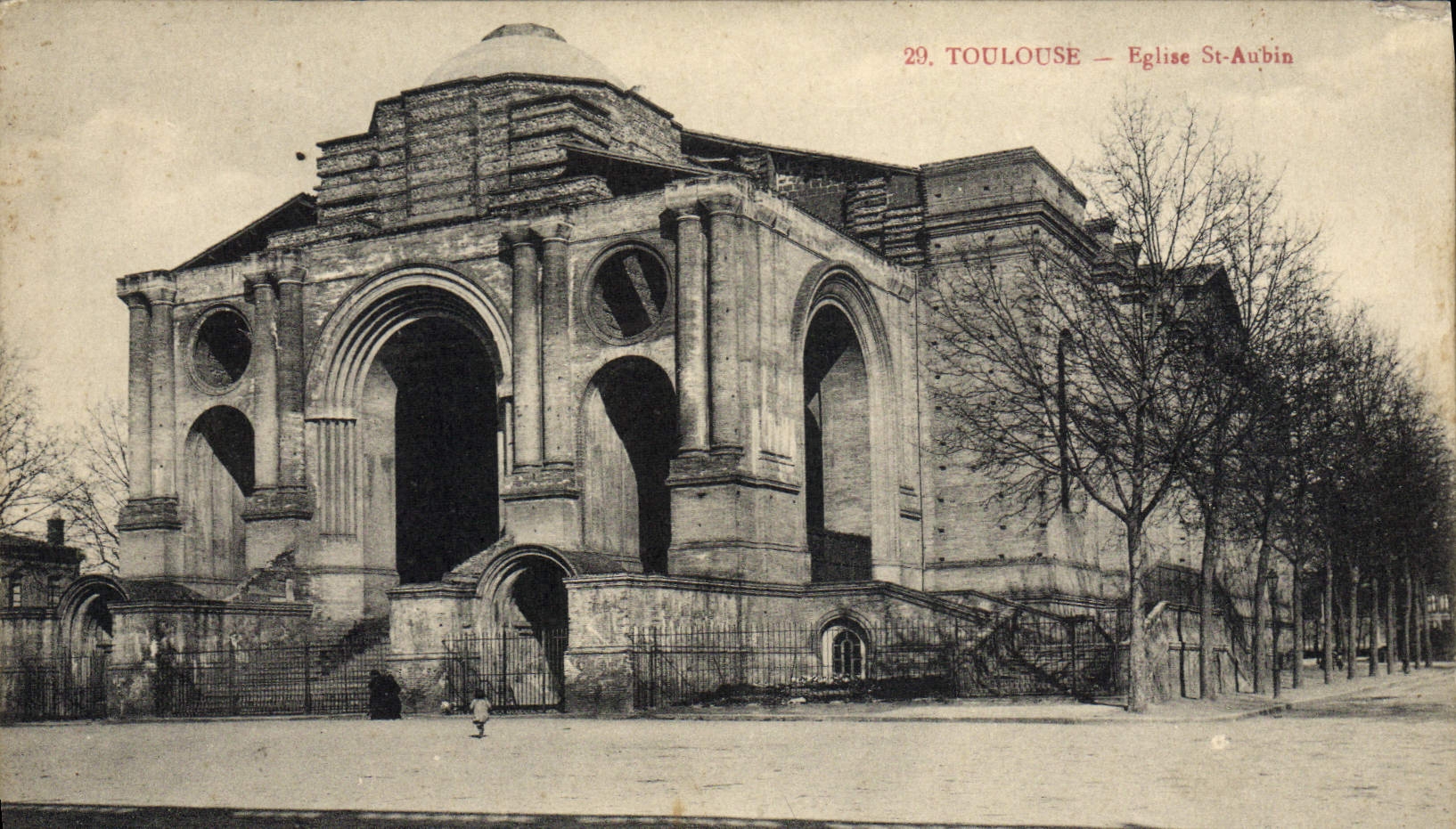VINTAGE POSTCARD Toulouse Church Aubin Saint