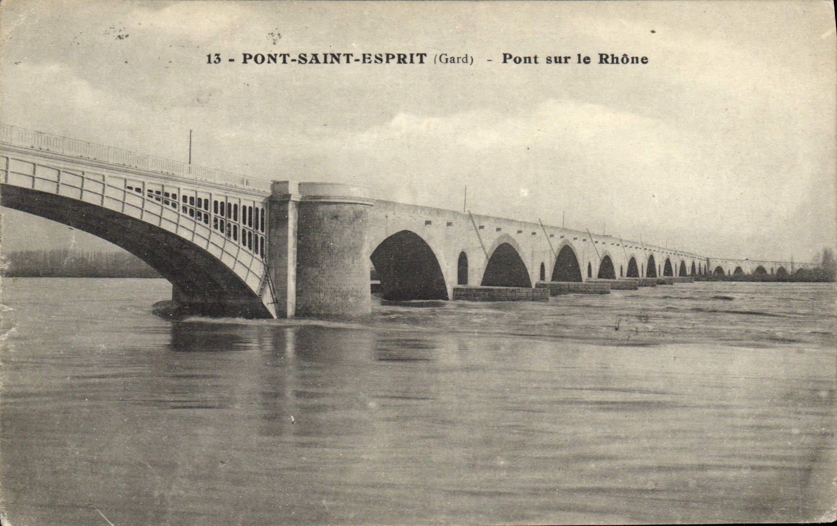 CPA Pont Saint Esprit Pont Sur Le Rhone
