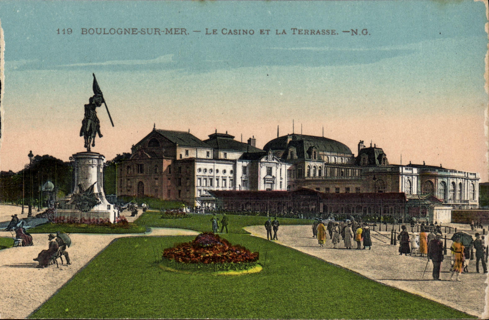 VINTAGE POSTCARD Boulogne On Sea the Casino And the Terrace