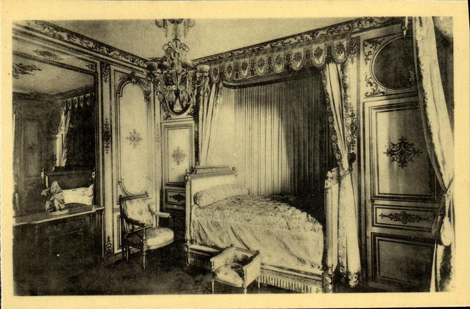 CPA Chateau De Fontainebleau Chambre de Madame de Maintenon