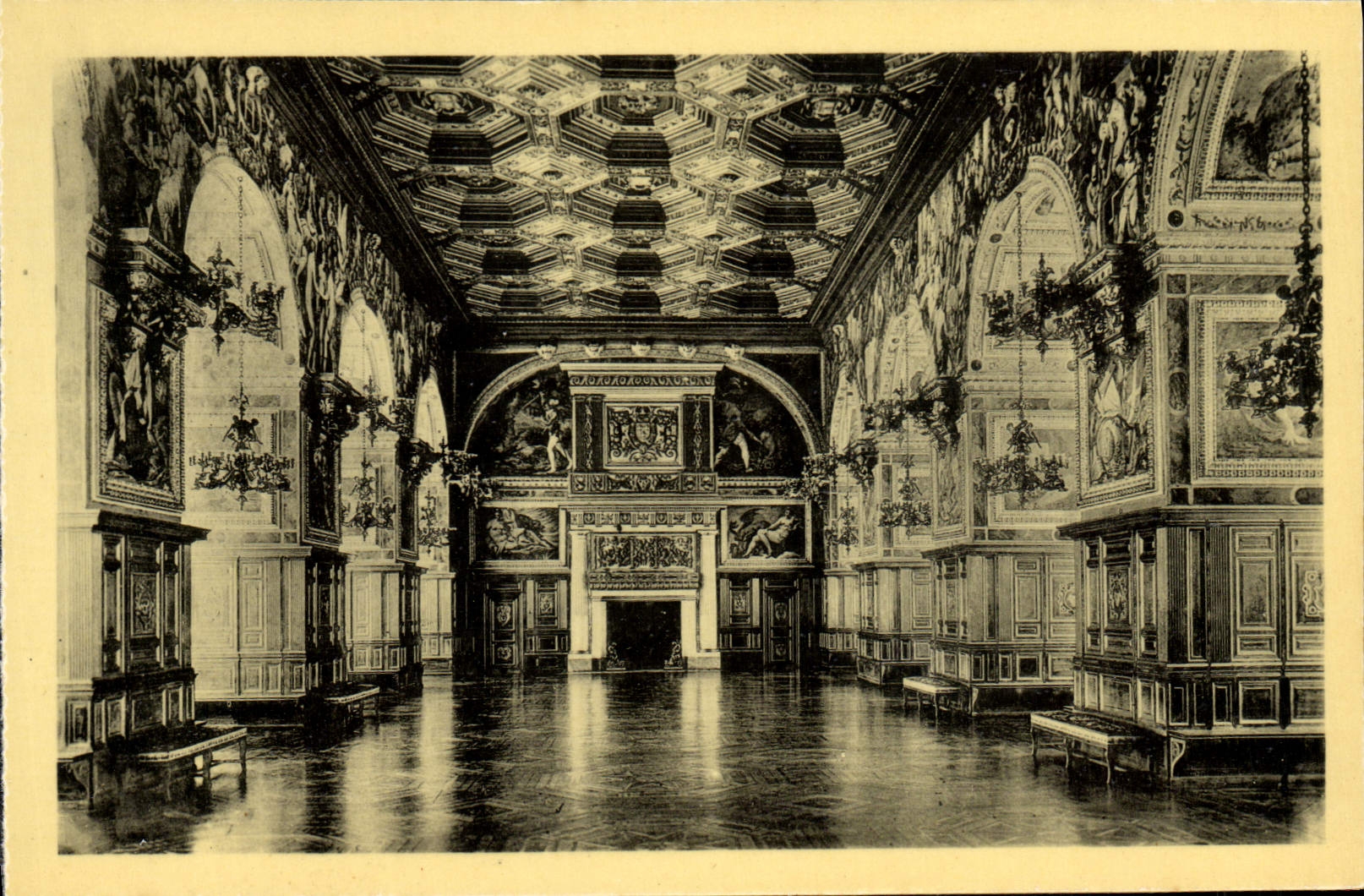 CPA Chateau De Fontainebleau Galerie Henri II