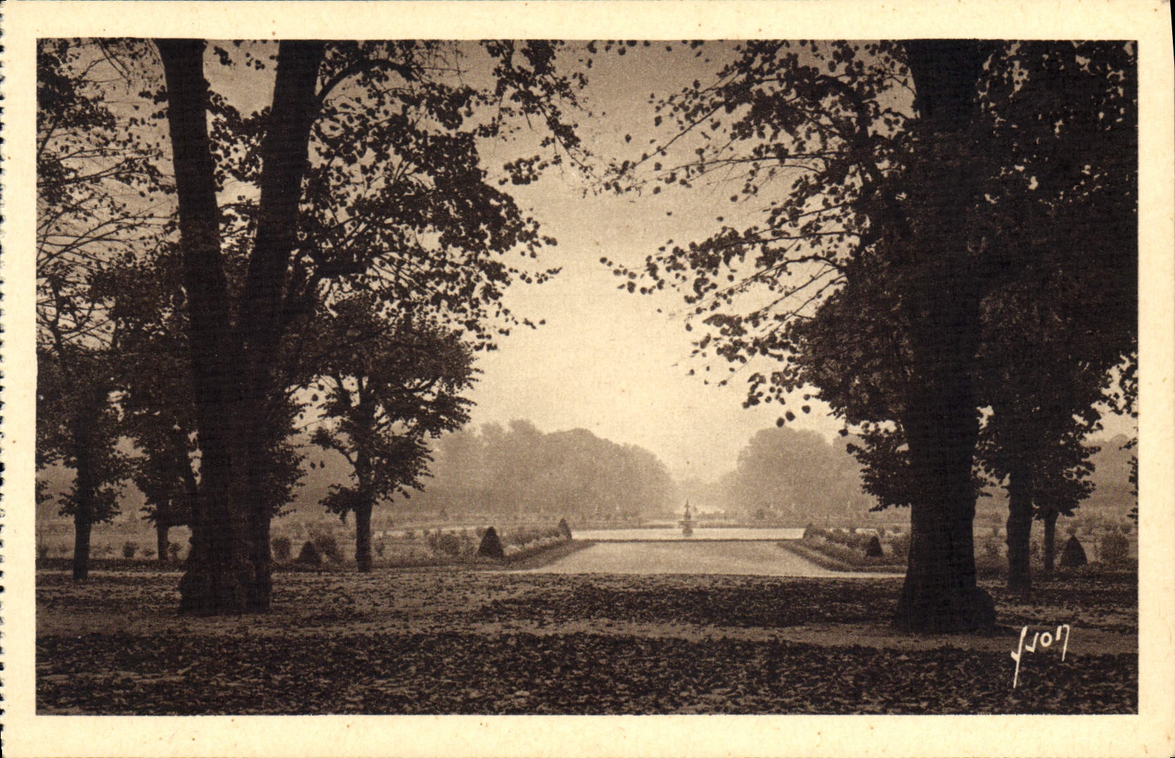 CPA Fontainebleau Jardin Du Palais Les Parterres