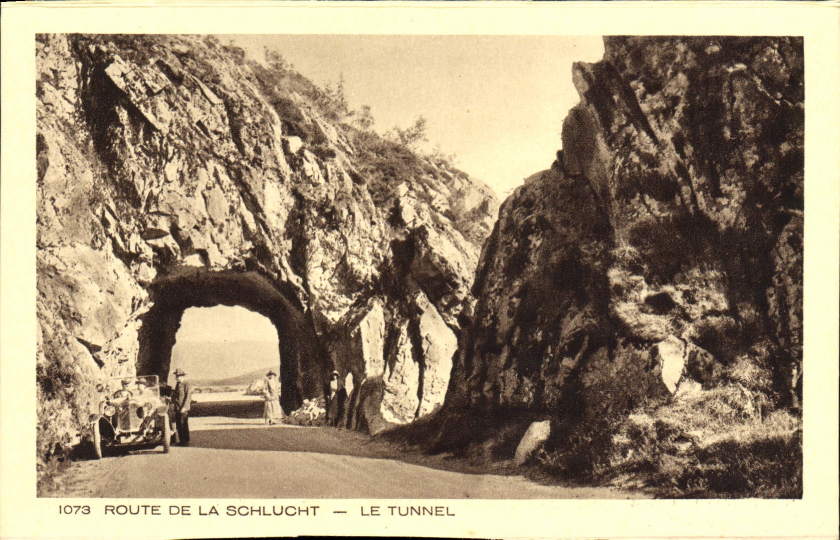 VINTAGE POSTCARD Road Of Schlucht the Automobile tunnel