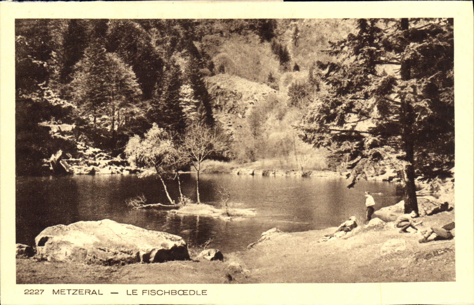 VINTAGE POSTCARD Metzeral Fischboedle