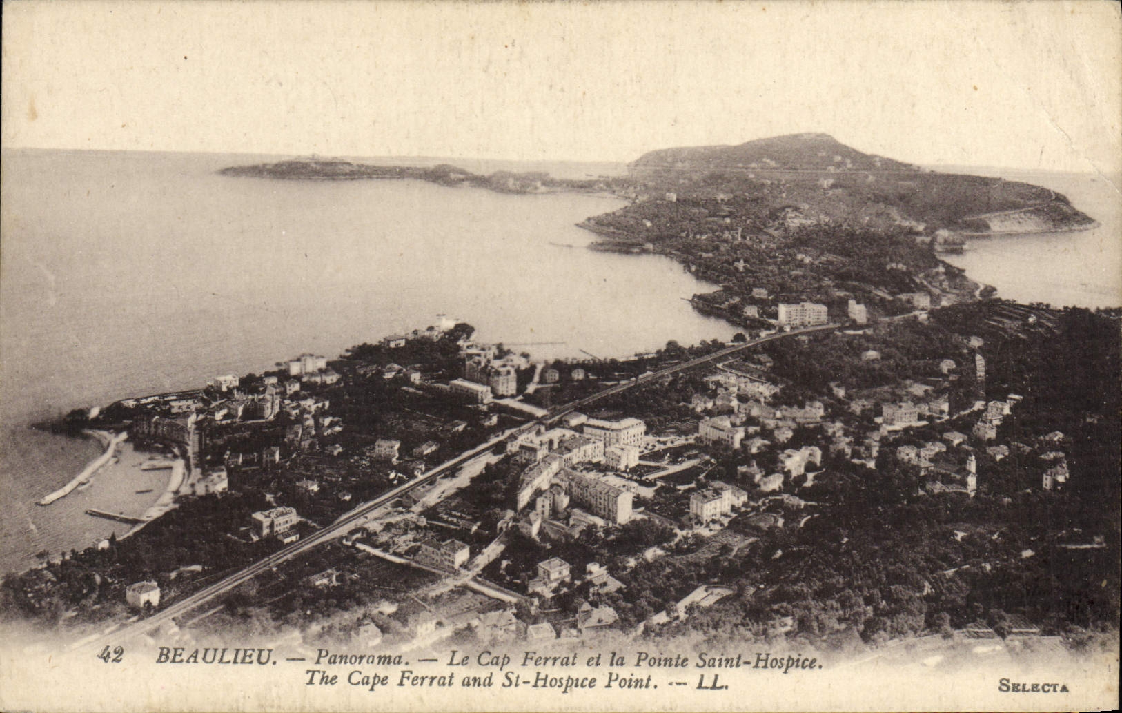 CPA Beaulieu Panorama Le Cap Ferrat Et La Pointe Saint Hospice