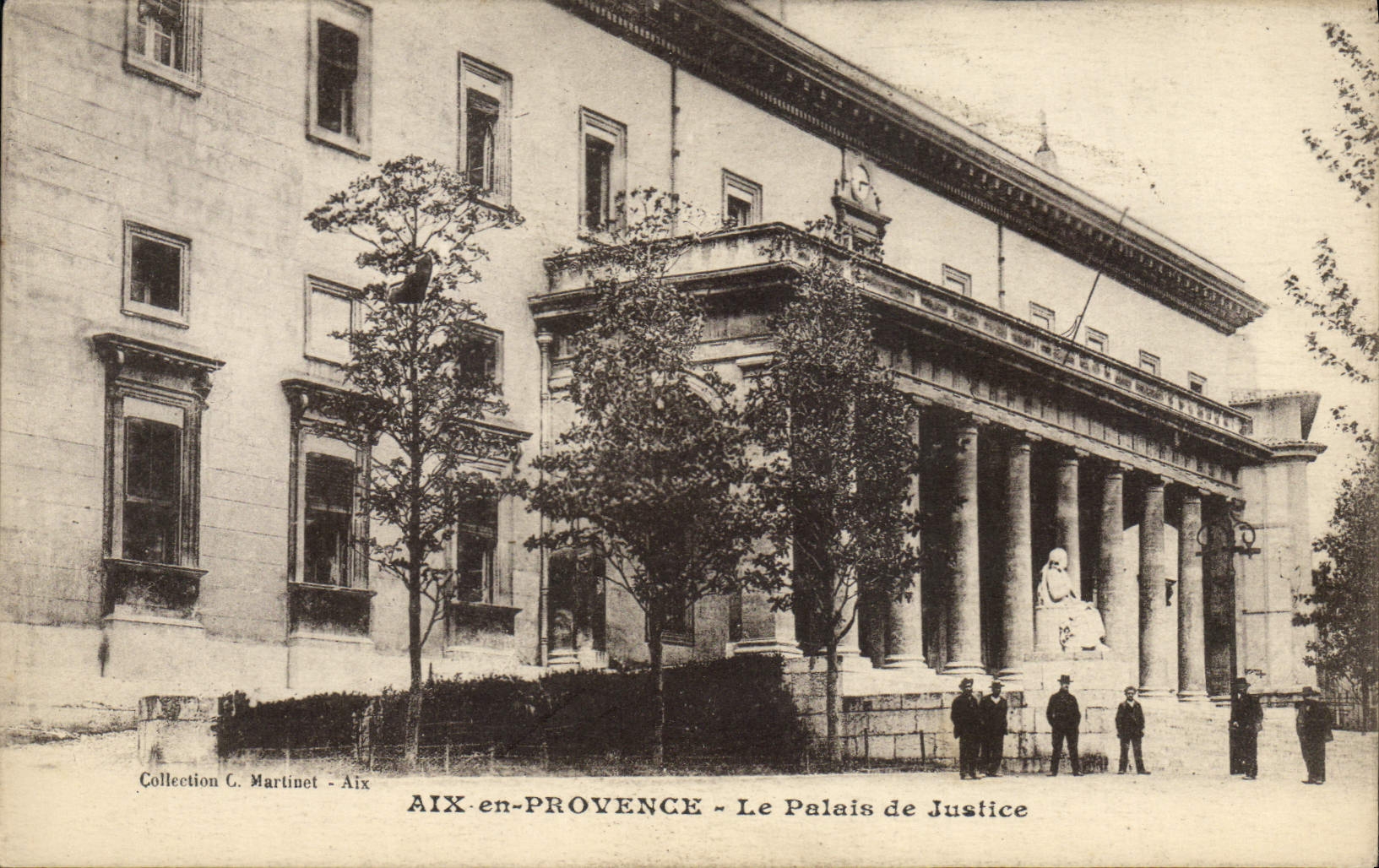 CPA Aix En Provence Le Palais De Justice