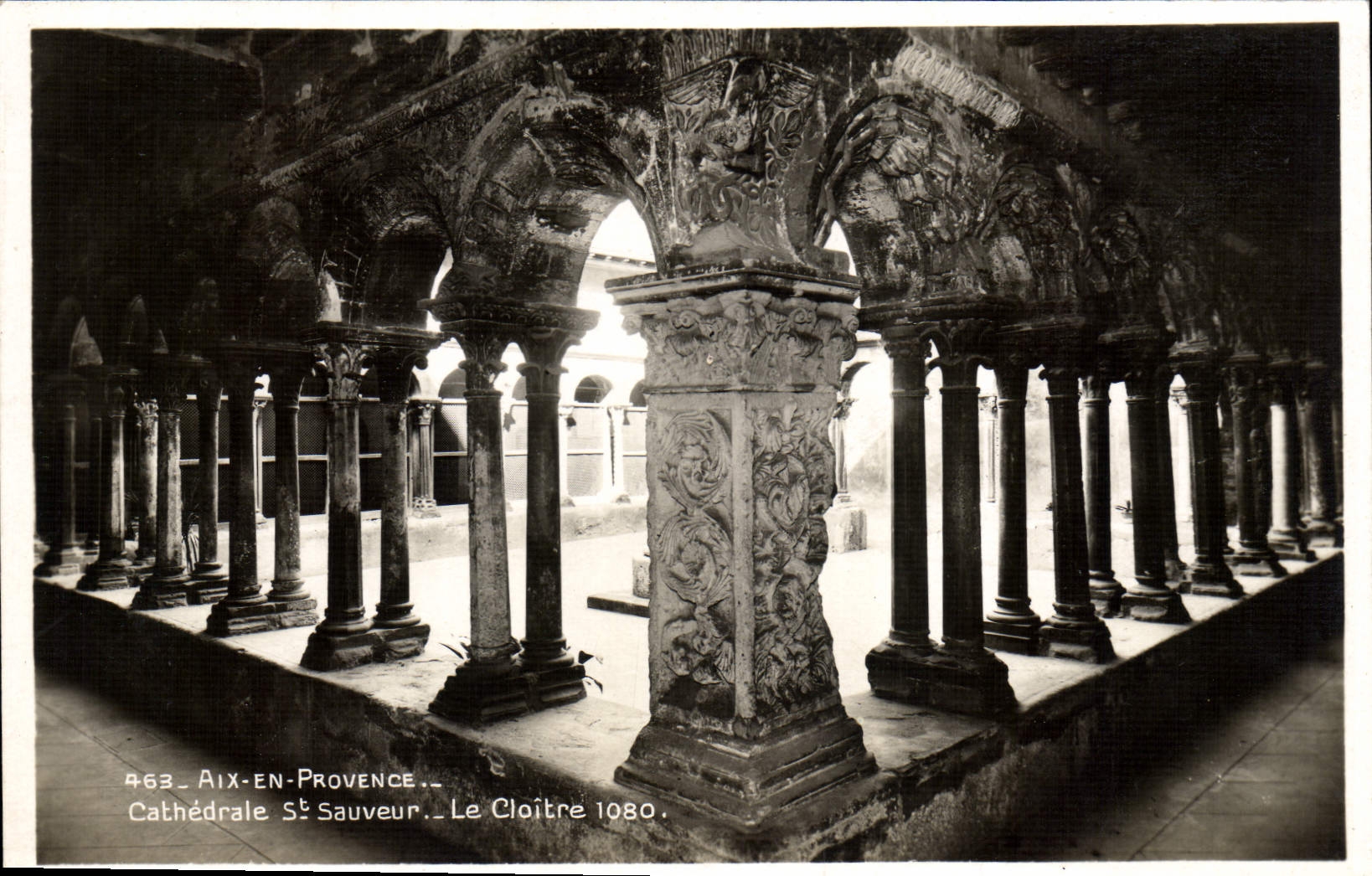 CPA Aix En Provence Cathedrale St Sauveur Le Cloitre