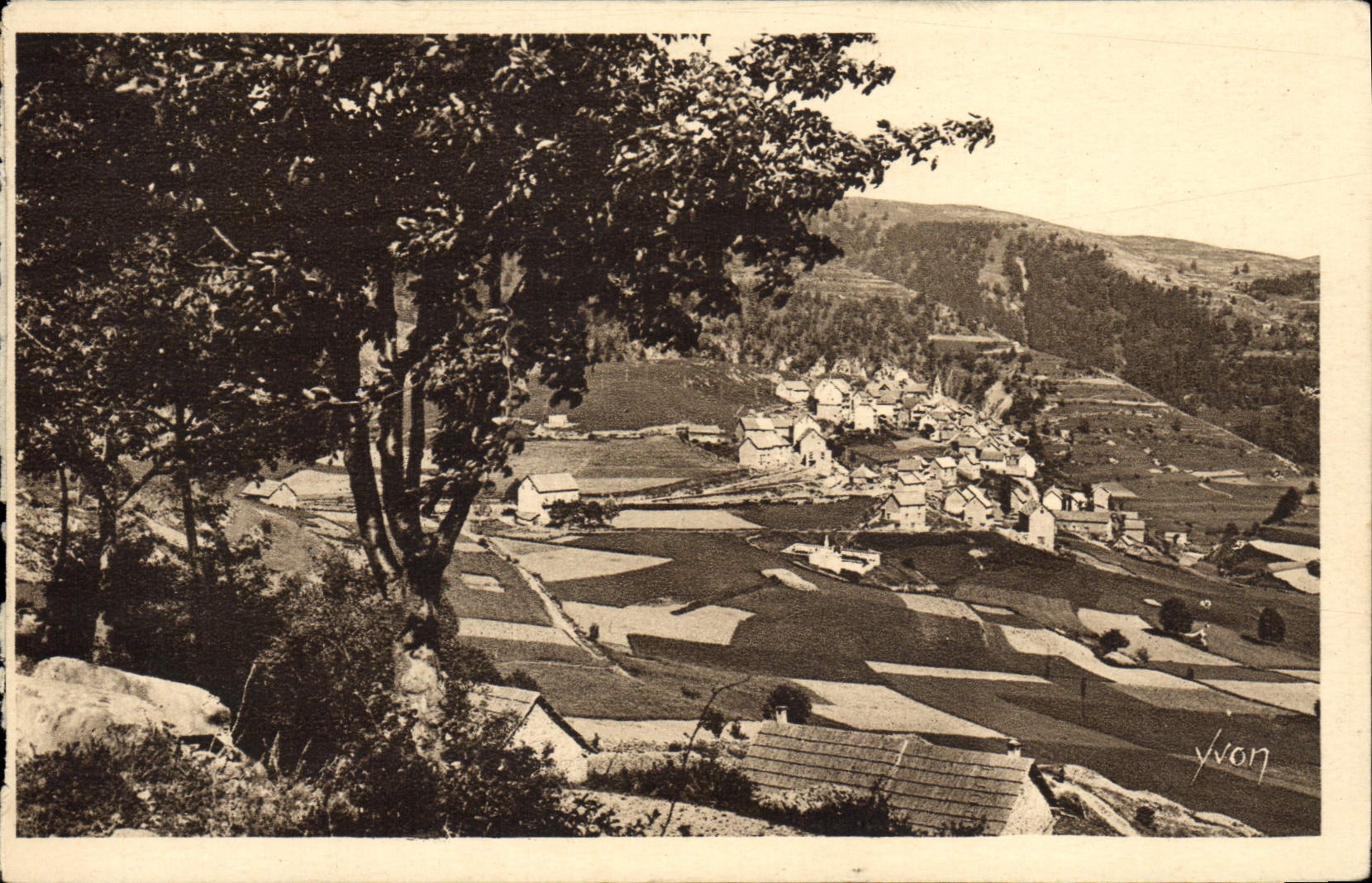 VINTAGE POSTCARD Falls Of Cians the Village De Beuil Terminus Of Excursion