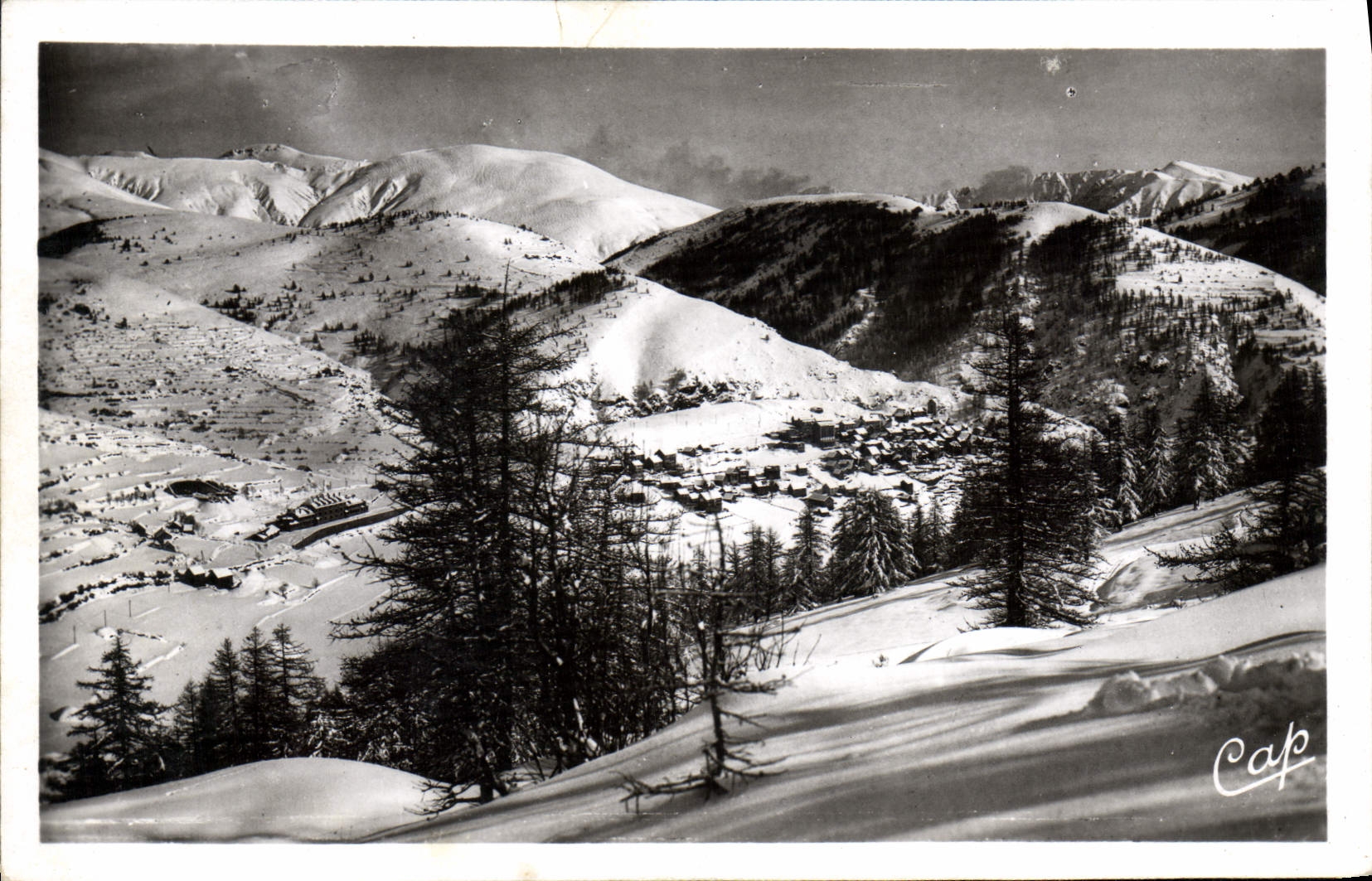 CPM Beuil Sports D'Hiver Vue Generale