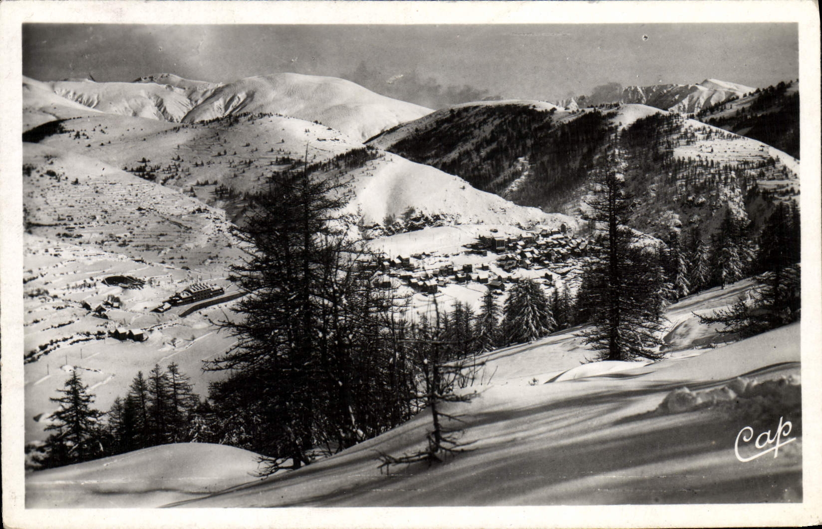 CPM Beuil Sports D'Hiver Vue Generale