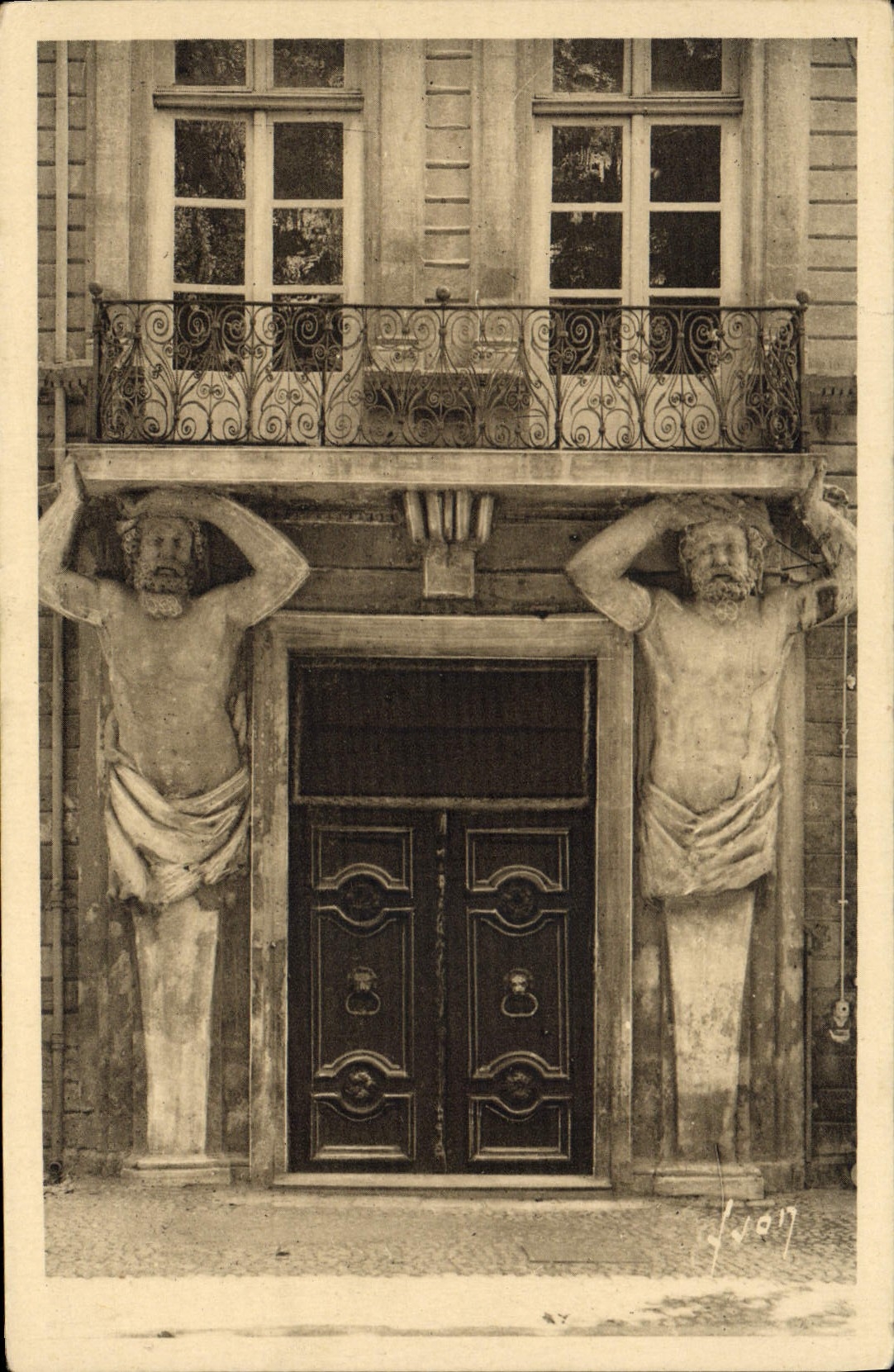 CPA Aix en Provence Porte de L'Hotel d'Espagnet
