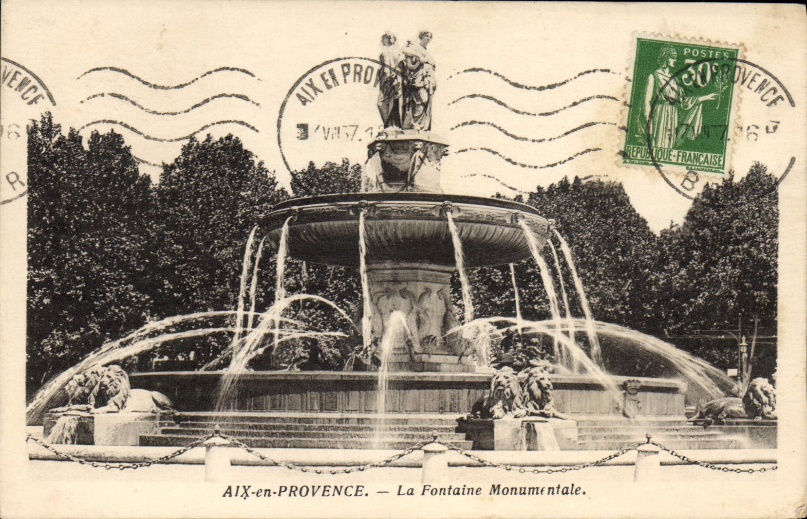 CPA Aix en Provence La Fontaine Monumentale