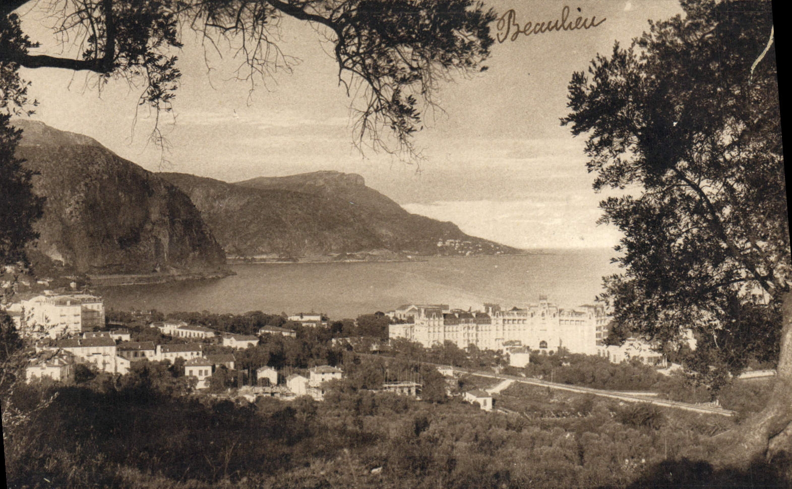 CPA Beaulieu Vue Generale