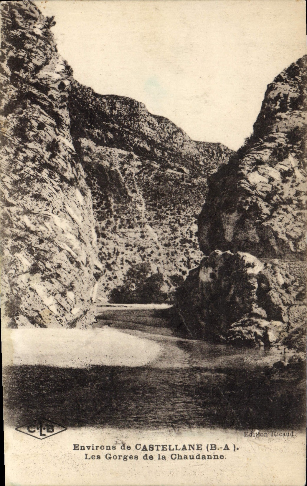 VINTAGE POSTCARD Surroundings of Castellane Falls of Chaudanne
