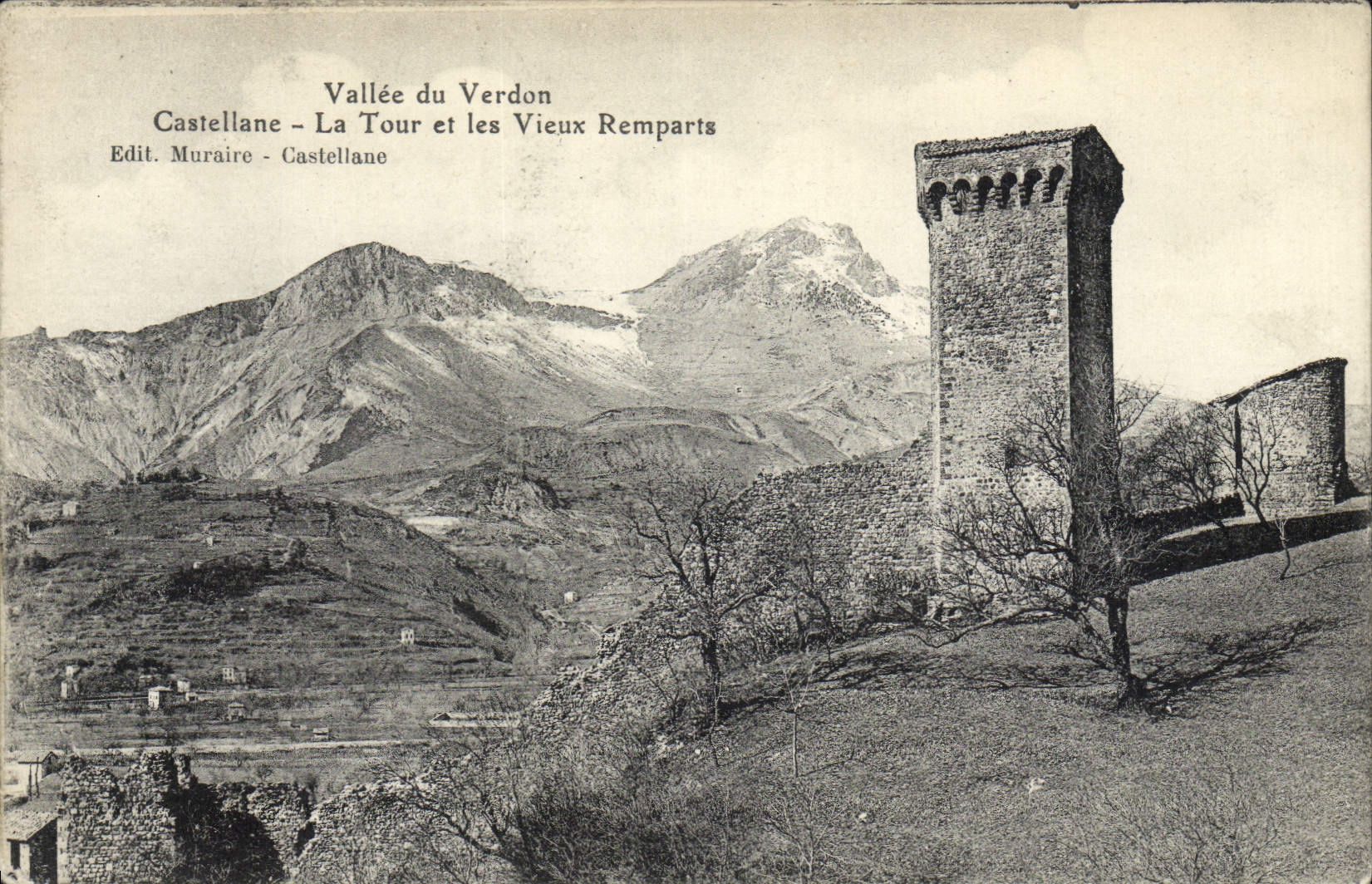 VINTAGE POSTCARD Valley of the Verdon Castellane the Tower and Old Walls