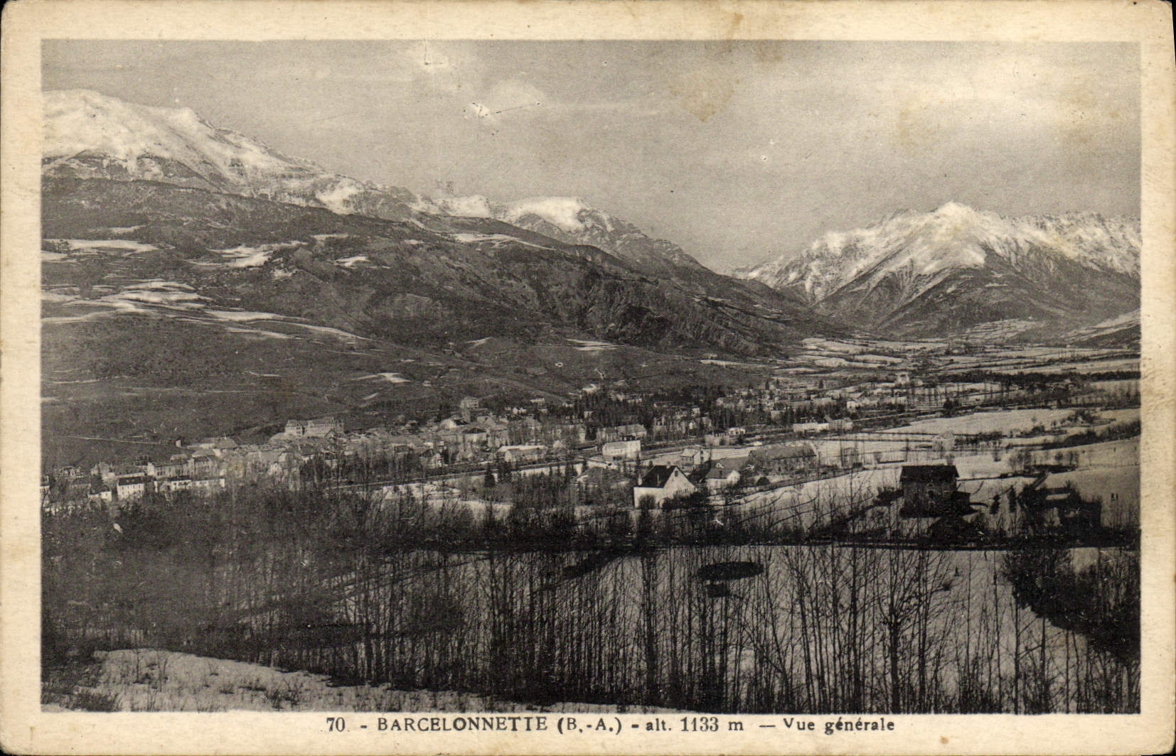 VINTAGE POSTCARD Barcelonnette View
