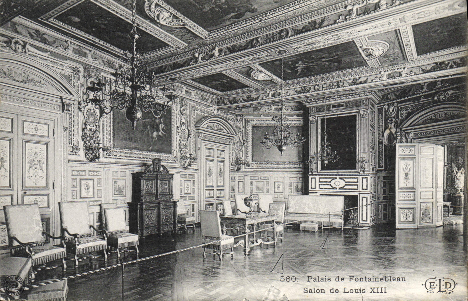 VINTAGE POSTCARD Palate of Fontainebleau Living room of Louis XIII